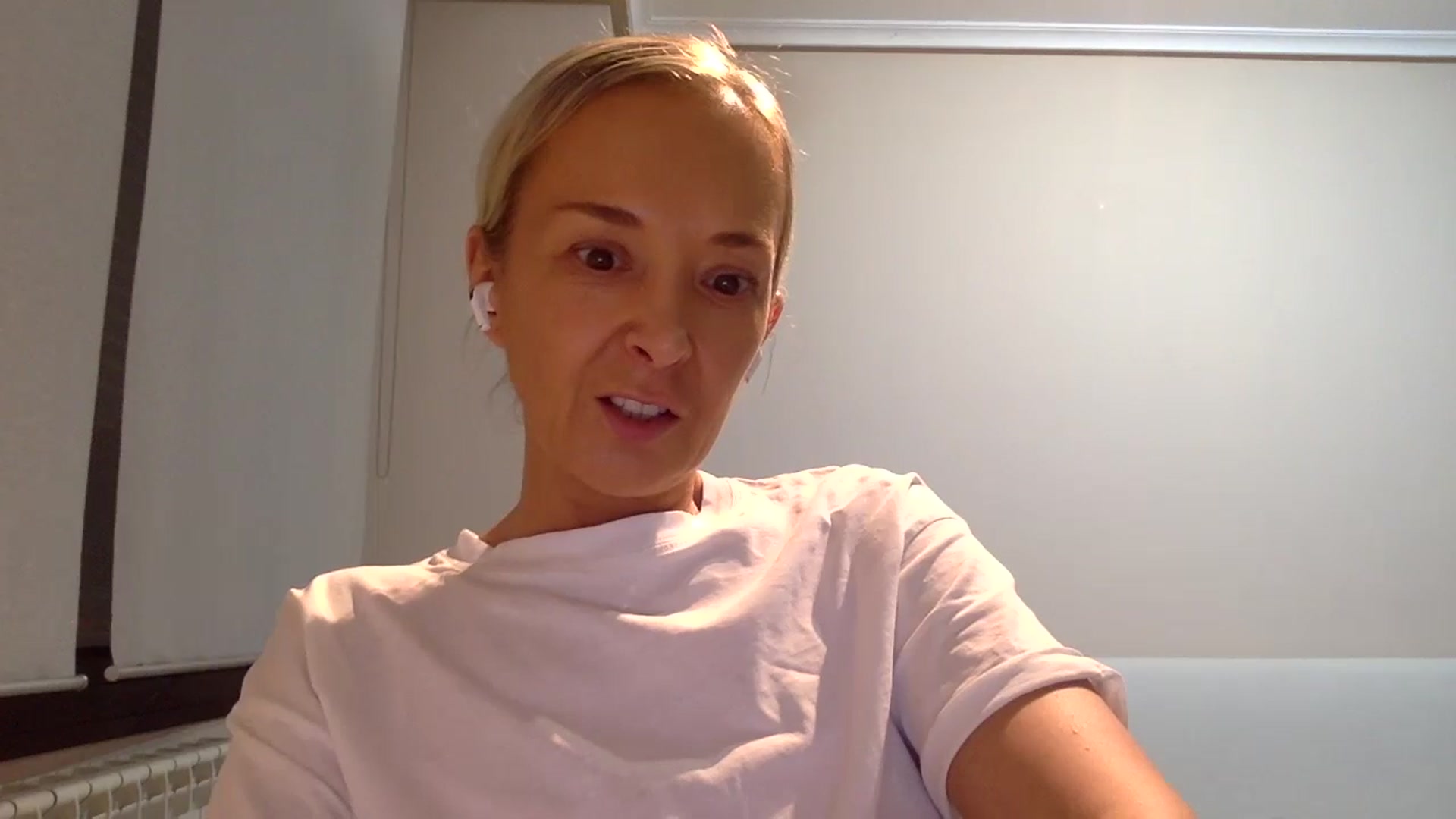 Gallery image thumbnail from Aimee_Angel's myfreecams stream on, 12/05/2024, 22:31 image 7 of 20