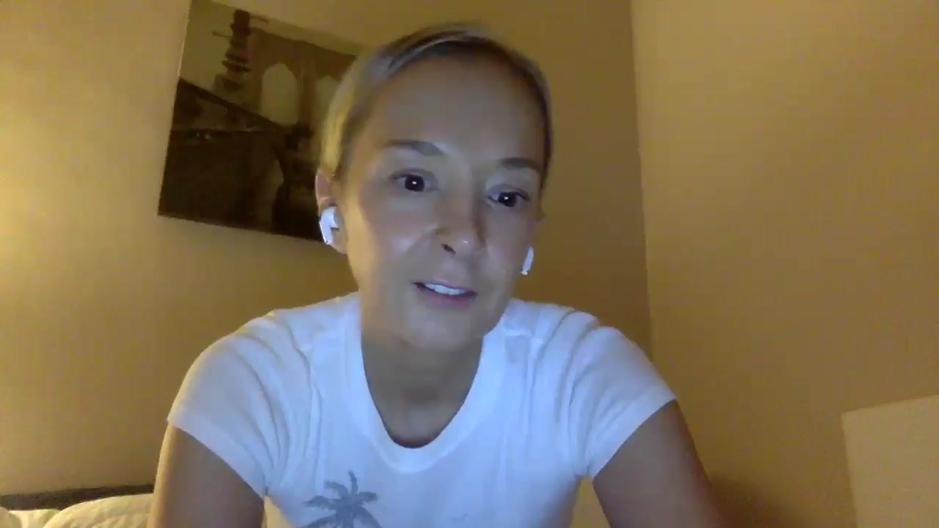 Gallery image thumbnail from Aimee_Angel's myfreecams stream on, 12/08/2024, 18:38 image 6 of 20