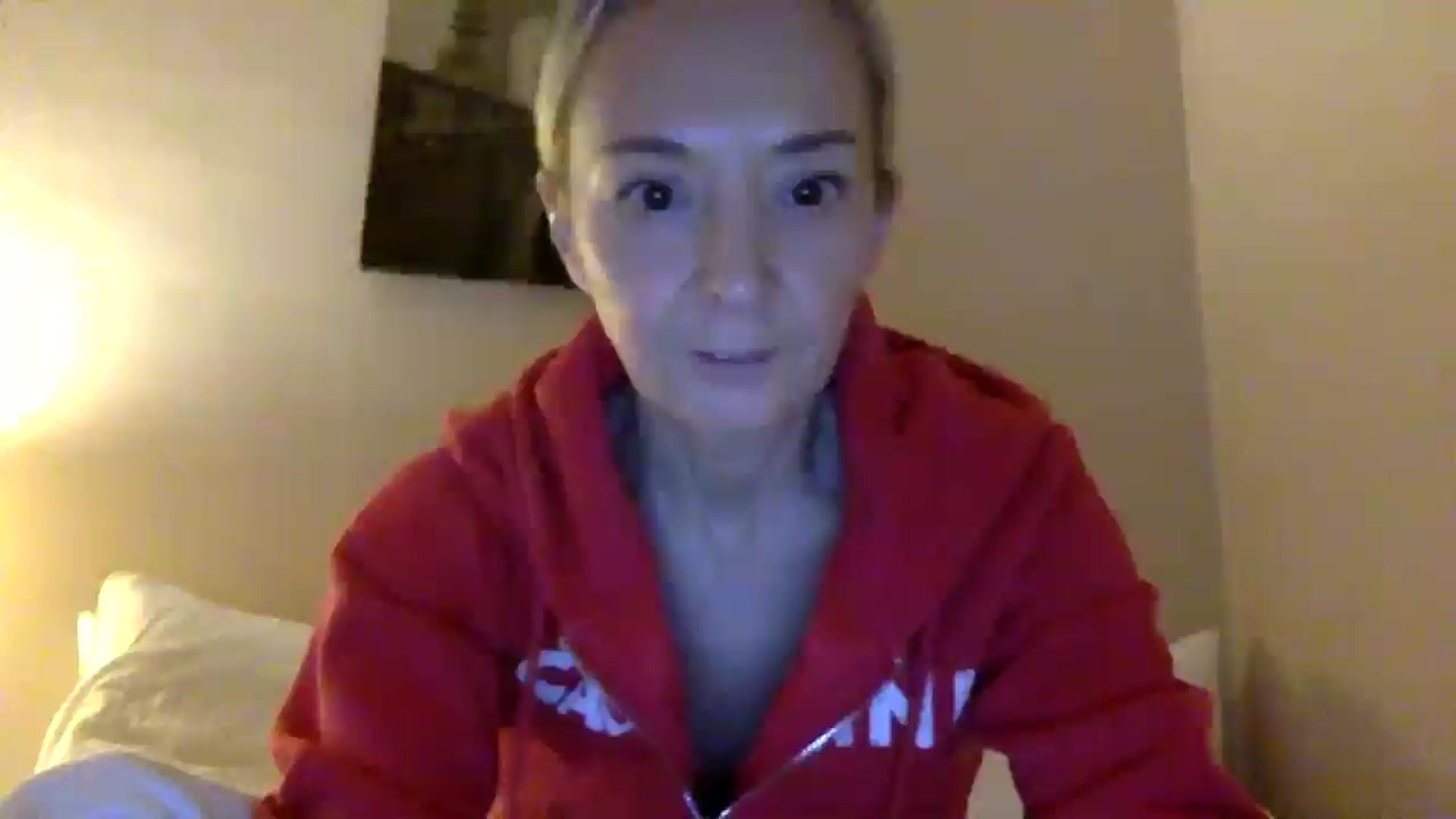 Gallery image thumbnail from Aimee_Angel's myfreecams stream on, 12/26/2024, 18:15 image 1 of 20