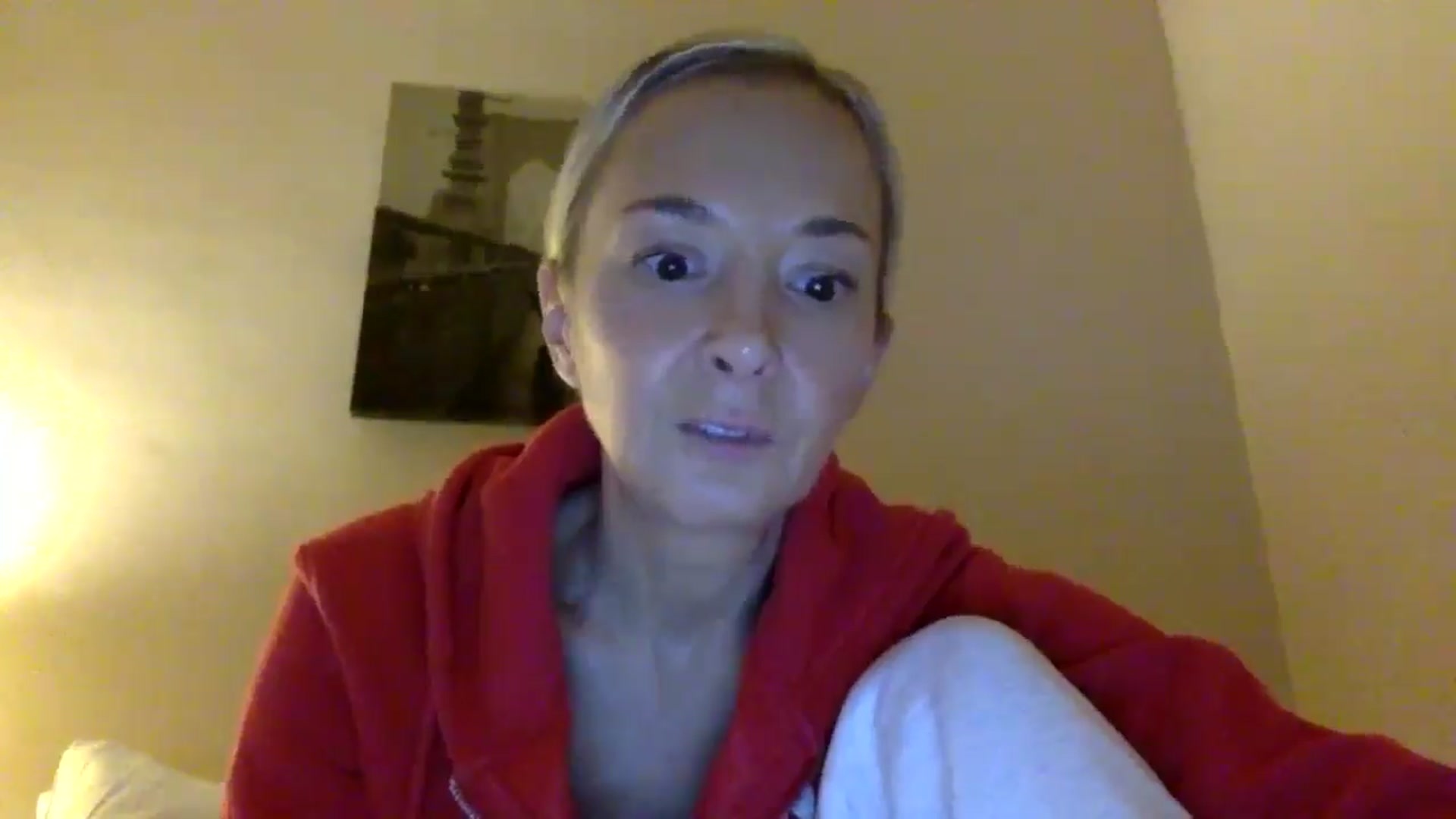 Gallery image thumbnail from Aimee_Angel's myfreecams stream on, 12/26/2024, 18:15 image 18 of 20