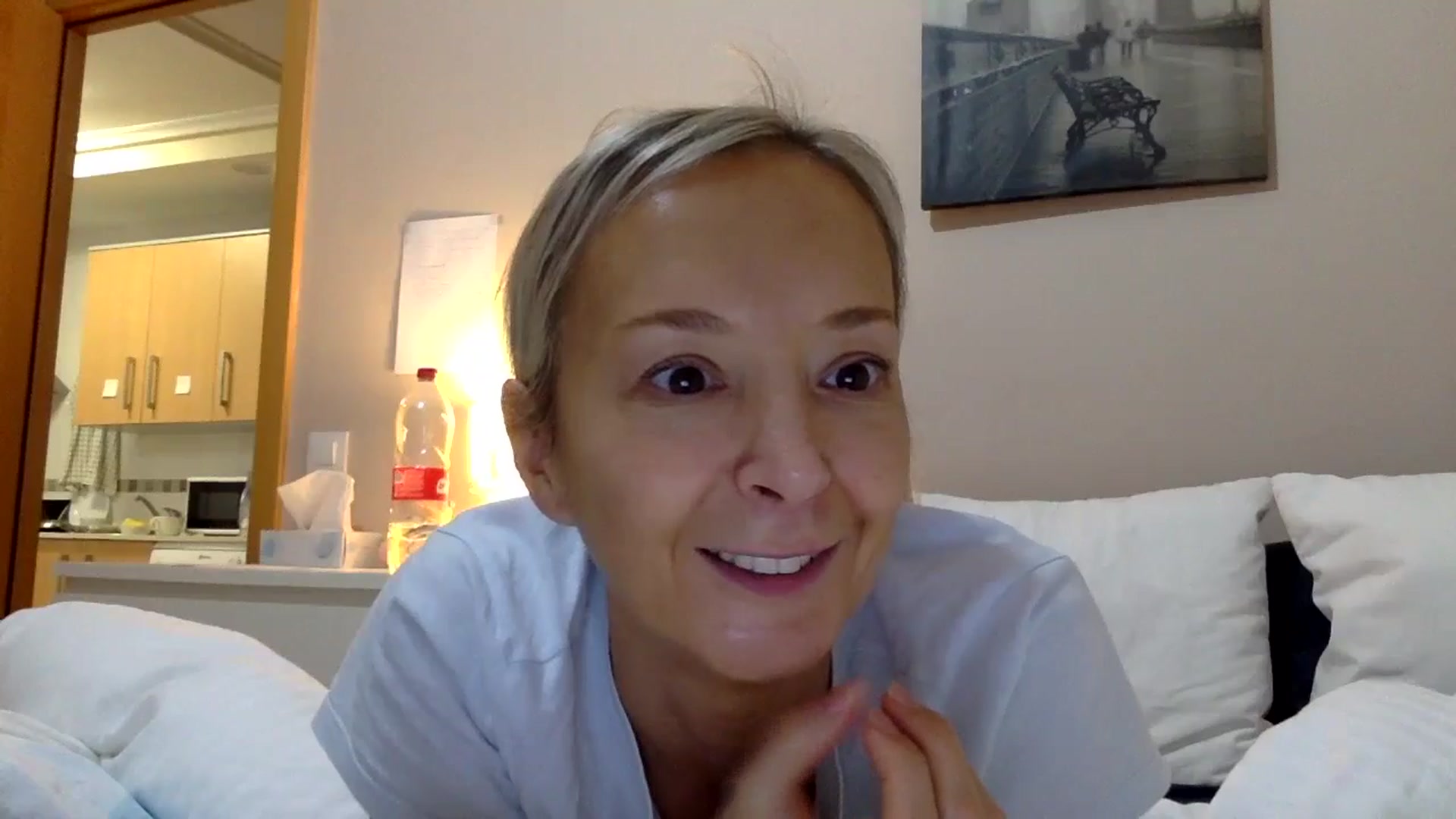 Gallery image thumbnail from Aimee_Angel's myfreecams stream on, 01/05/2025, 18:16 image 17 of 20