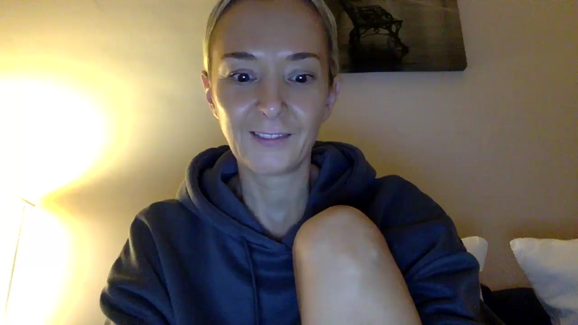 Gallery image thumbnail from Aimee_Angel's myfreecams stream on, 01/05/2025, 23:16 image 11 of 20