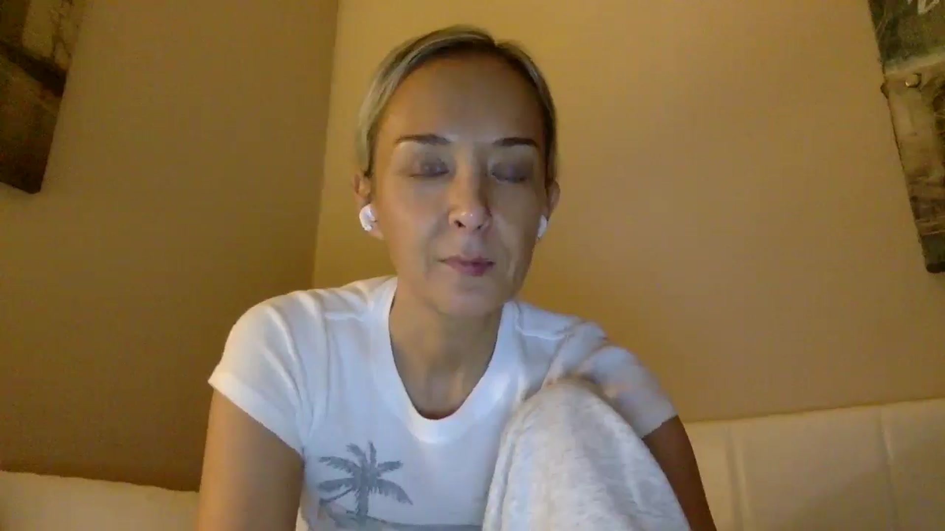 Gallery image thumbnail from Aimee_Angel's myfreecams stream on, 01/12/2025, 22:54 image 8 of 20