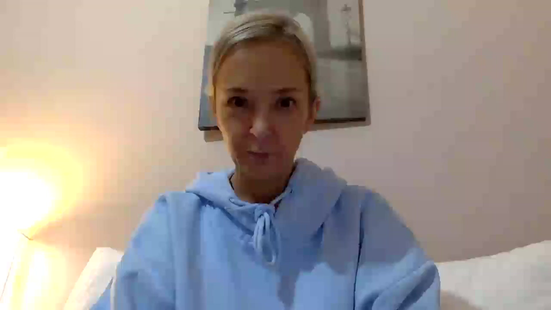 Gallery image thumbnail from Aimee_Angel's myfreecams stream on, 01/15/2025, 22:51 image 2 of 20