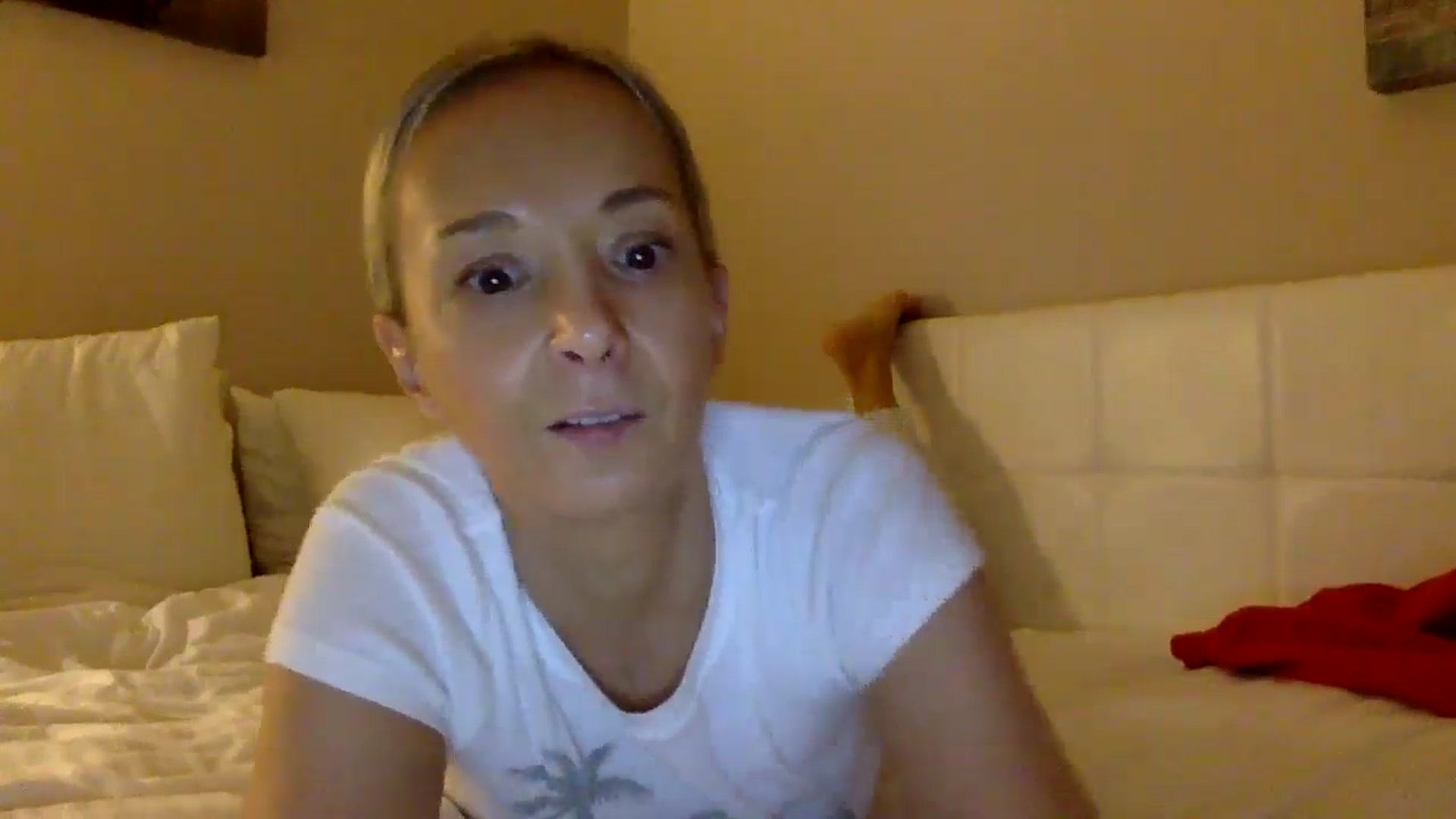 Gallery image thumbnail from Aimee_Angel's myfreecams stream on, 01/21/2025, 24:52 image 11 of 20