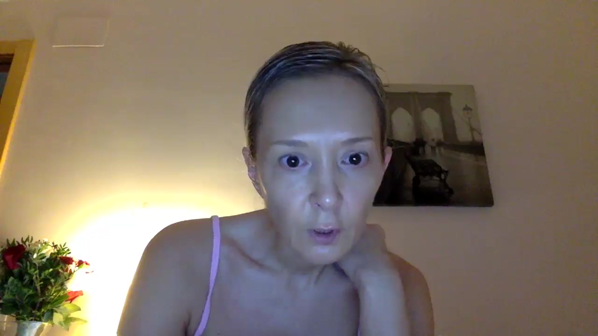 Gallery image thumbnail from Aimee_Angel's myfreecams stream on, 01/22/2025, 17:32 image 4 of 20