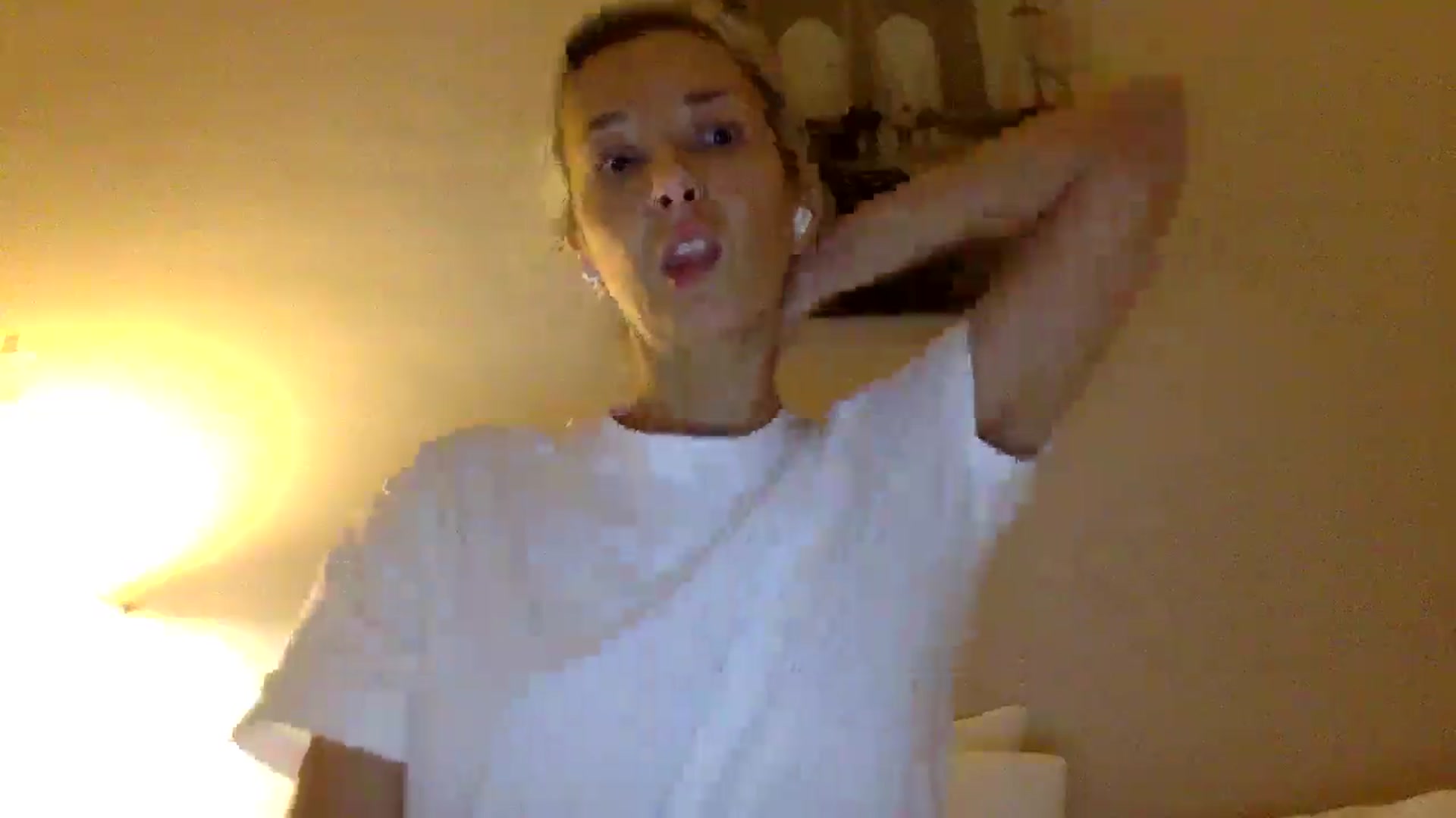 Gallery image thumbnail from Aimee_Angel's myfreecams stream on, 01/31/2025, 05:44 image 18 of 20
