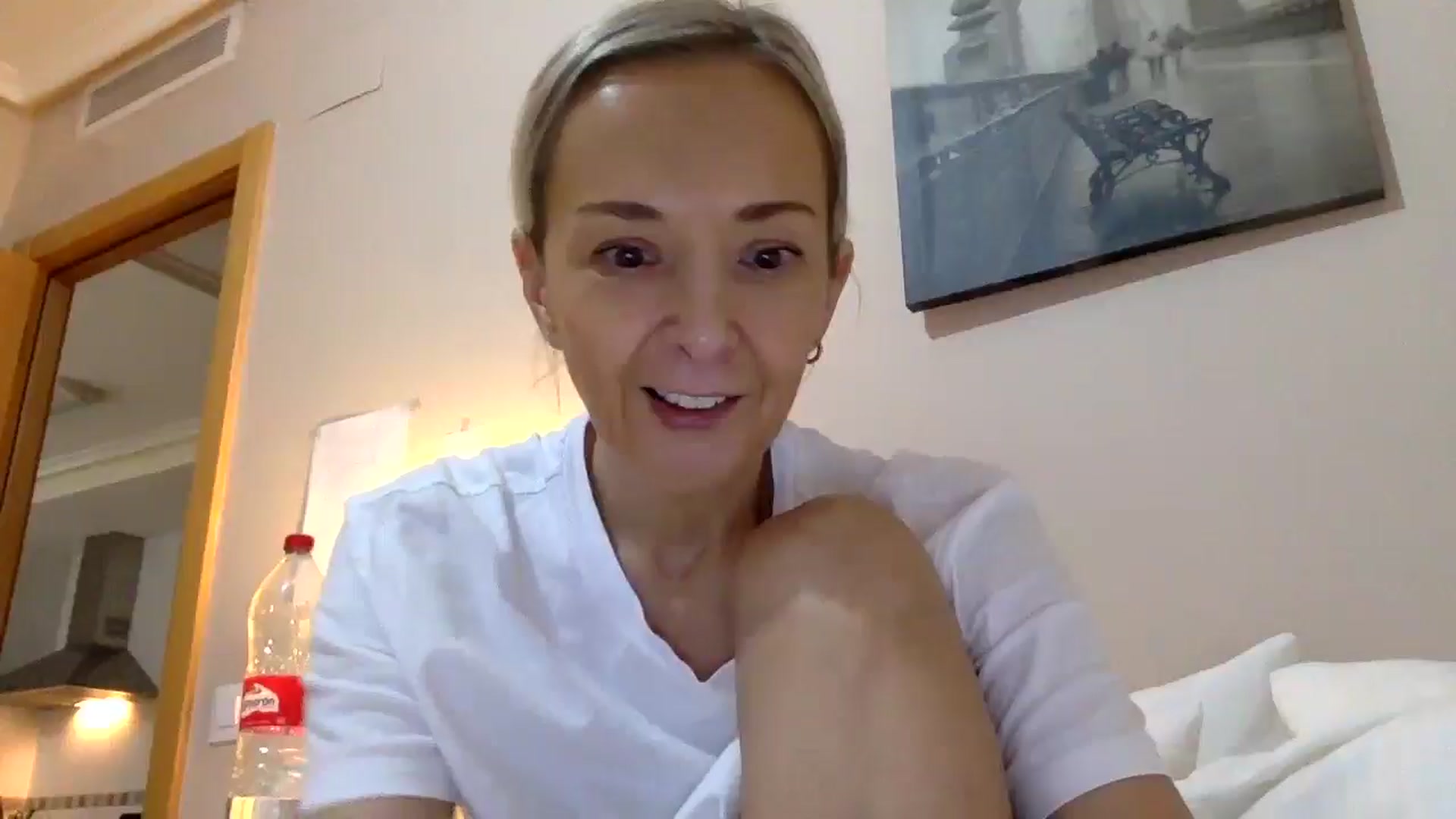 Gallery image thumbnail from Aimee_Angel's myfreecams stream on, 01/31/2025, 19:49 image 12 of 20