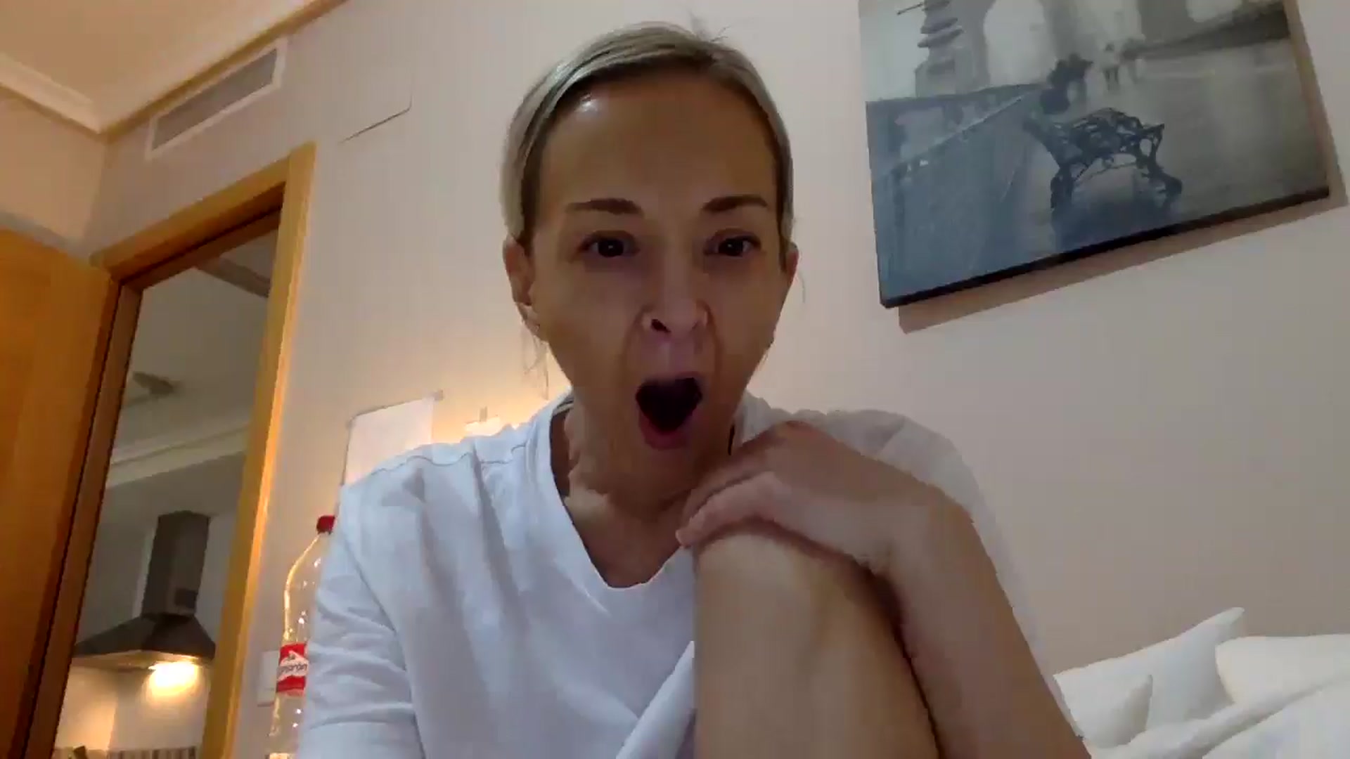 Gallery image thumbnail from Aimee_Angel's myfreecams stream on, 01/31/2025, 19:49 image 5 of 20