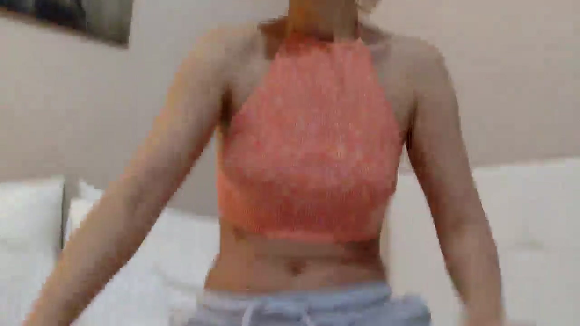 Gallery image thumbnail from Aimee_Angel's myfreecams stream on, 02/03/2025, 22:11 image 9 of 20