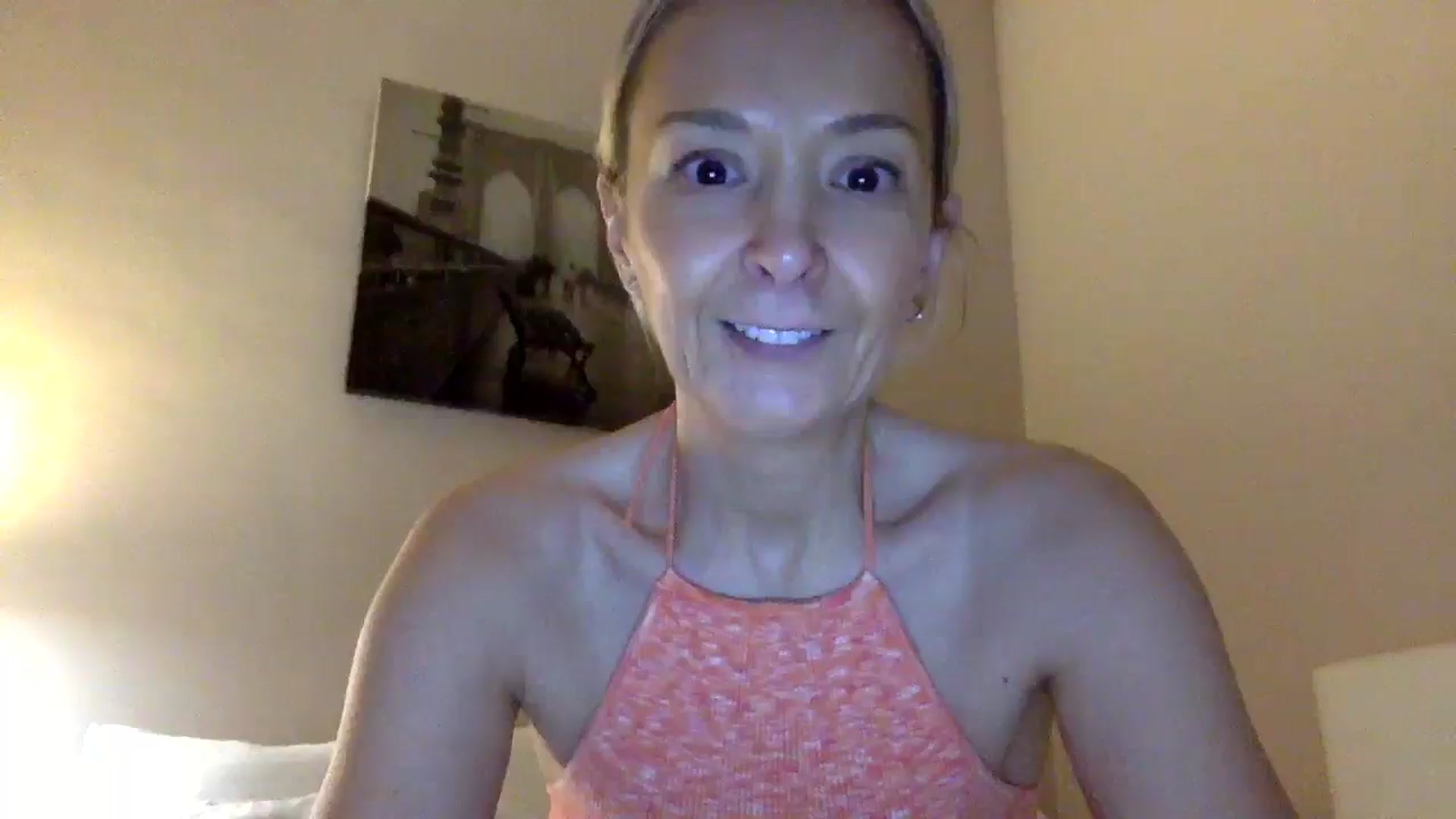 Gallery image thumbnail from Aimee_Angel's myfreecams stream on, 02/13/2025, 17:37 image 8 of 20