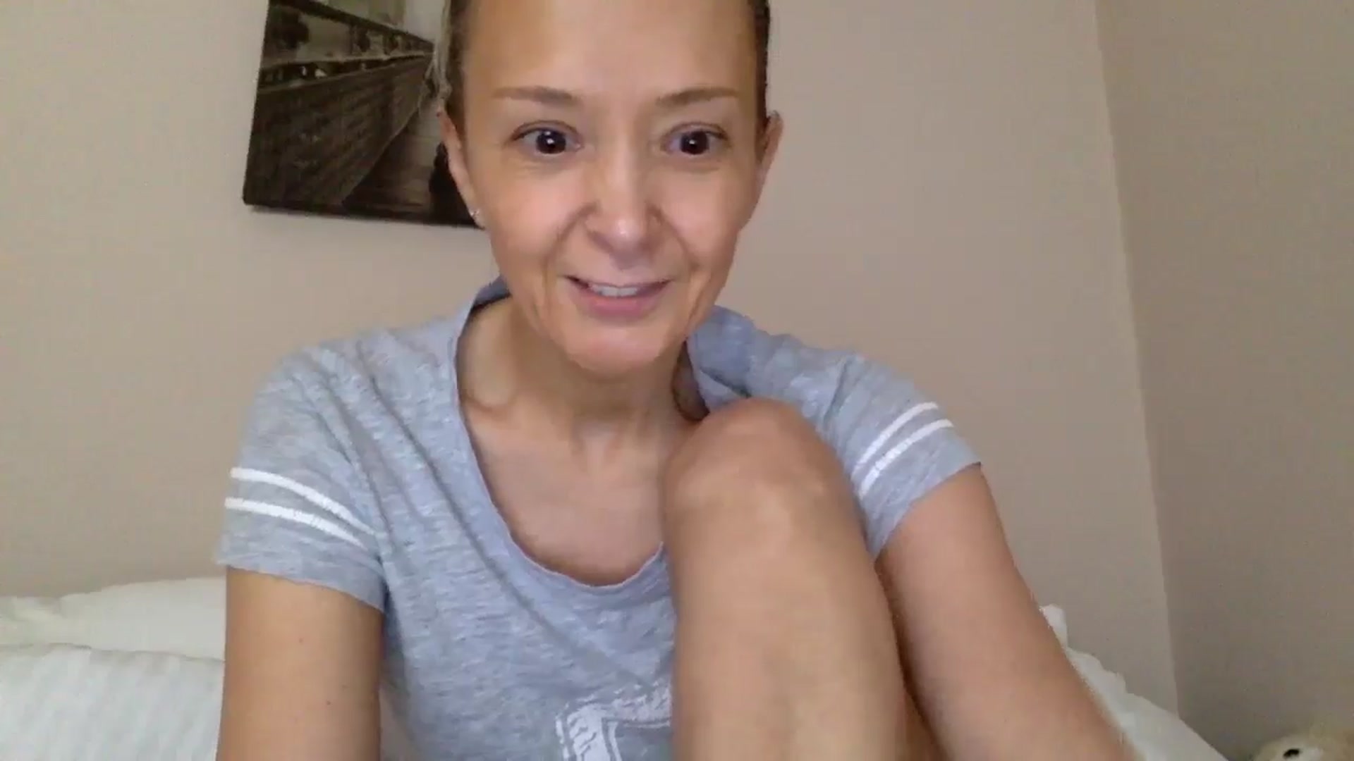 Gallery image thumbnail from Aimee_Angel's myfreecams stream on, 02/17/2025, 16:36 image 16 of 20