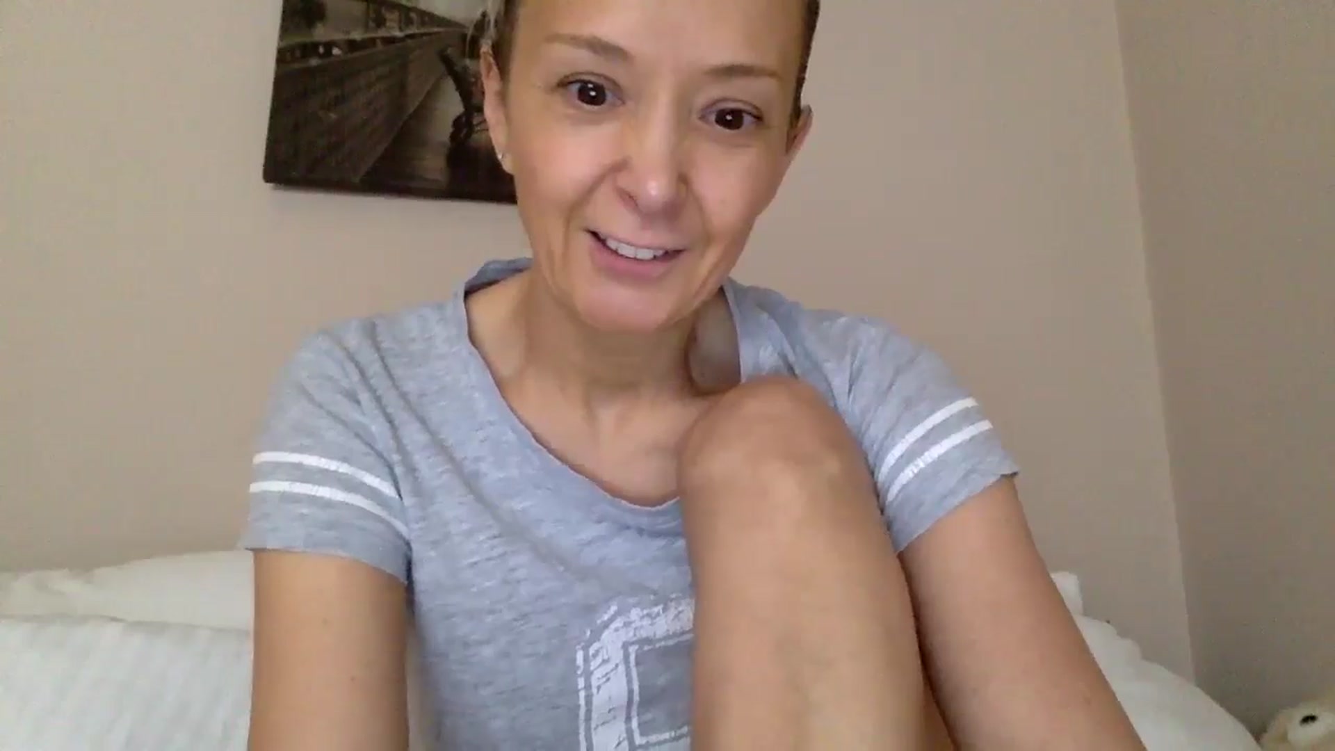 Gallery image thumbnail from Aimee_Angel's myfreecams stream on, 02/17/2025, 16:36 image 18 of 20