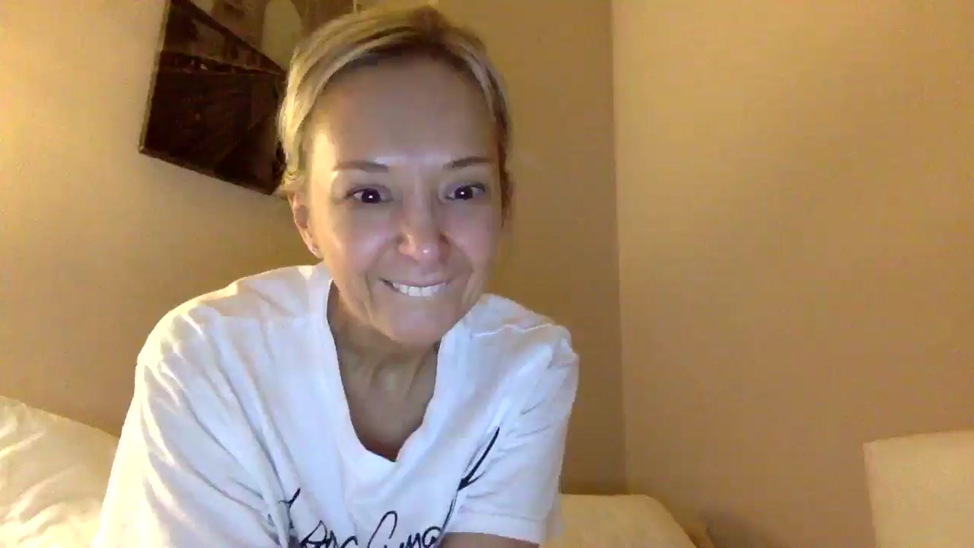Gallery image thumbnail from Aimee_Angel's myfreecams stream on, 03/03/2025, 20:17 image 10 of 20