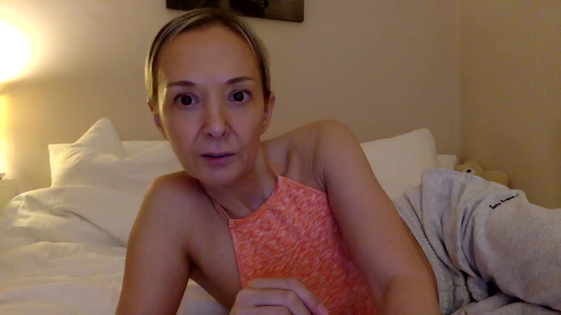 Gallery image thumbnail from Aimee_Angel's myfreecams stream on, 03/16/2025, 22:57 image 1 of 20