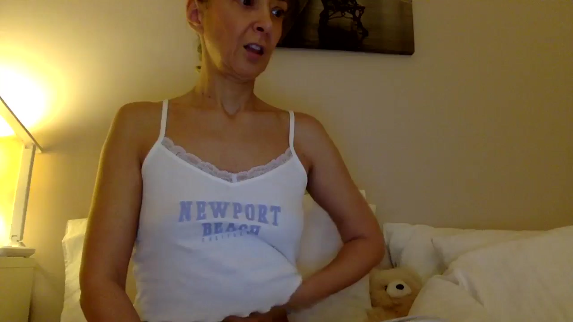 Gallery image thumbnail from Aimee_Angel's myfreecams stream on, 03/19/2025, 22:49 image 17 of 20