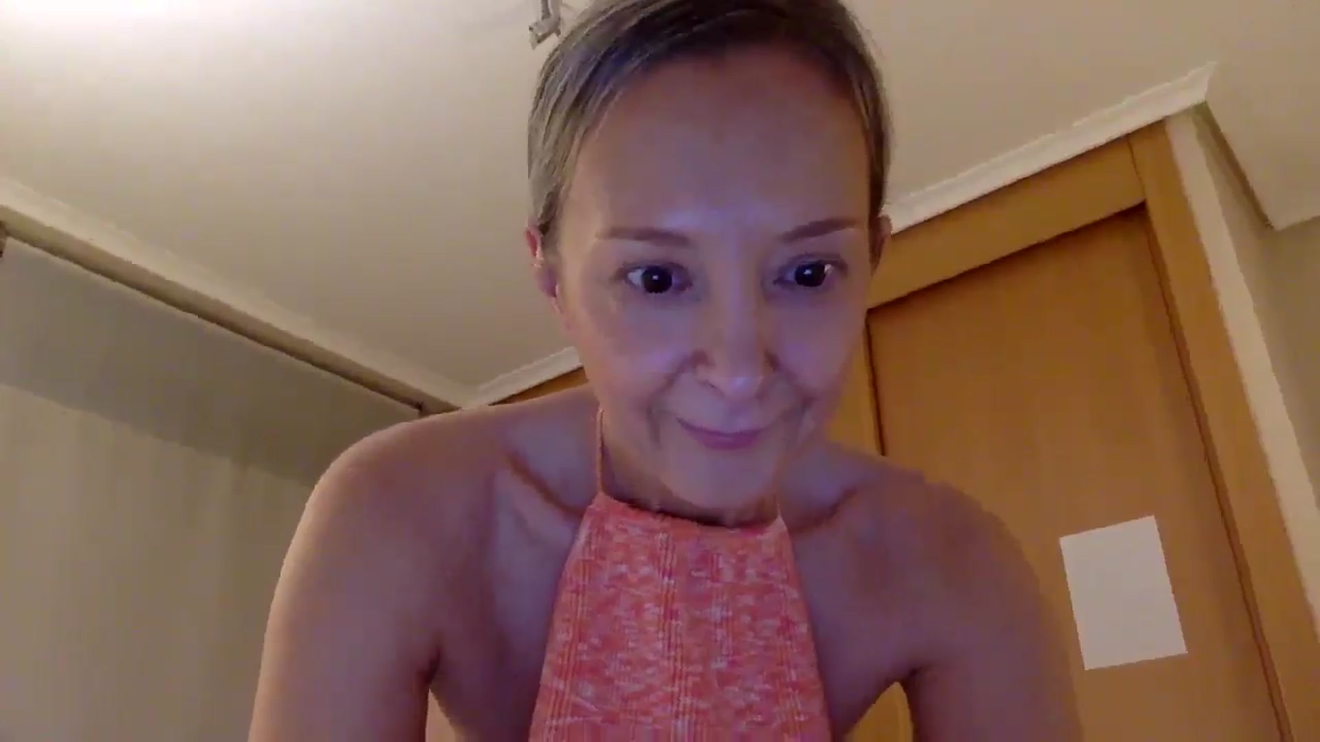 Gallery image thumbnail from Aimee_Angel's myfreecams stream on, 03/29/2025, 18:28 image 20 of 20