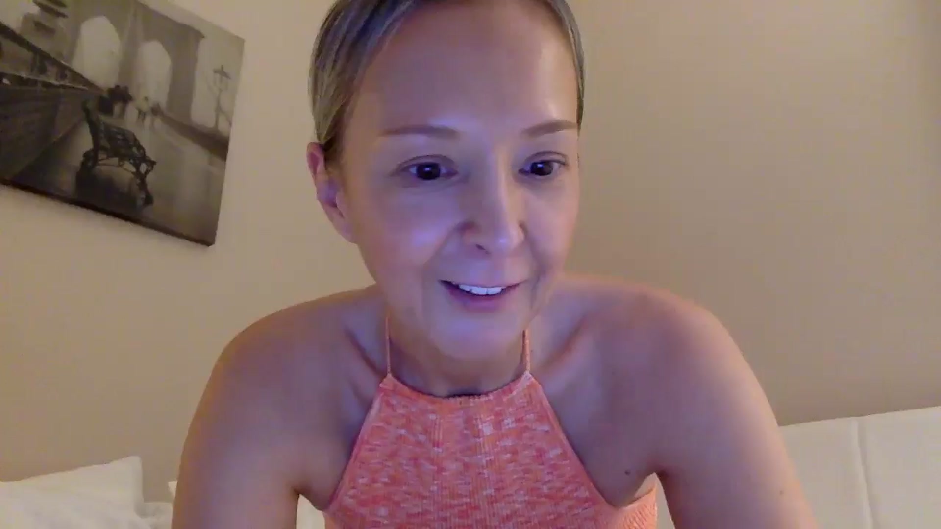 Gallery image thumbnail from Aimee_Angel's myfreecams stream on, 03/29/2025, 18:28 image 1 of 20