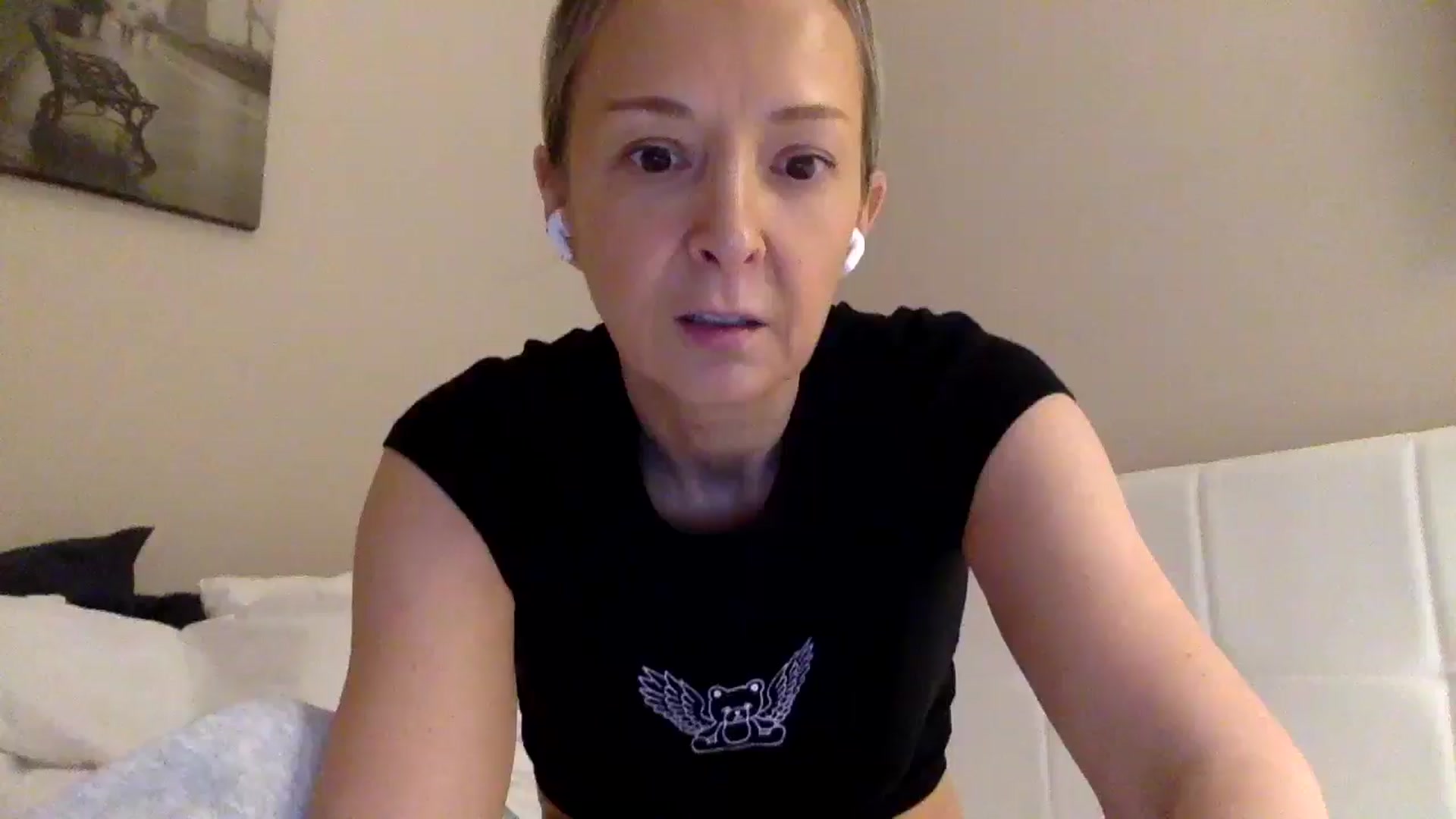 Gallery image thumbnail from Aimee_Angel's myfreecams stream on, 04/22/2025, 16:30 image 1 of 20