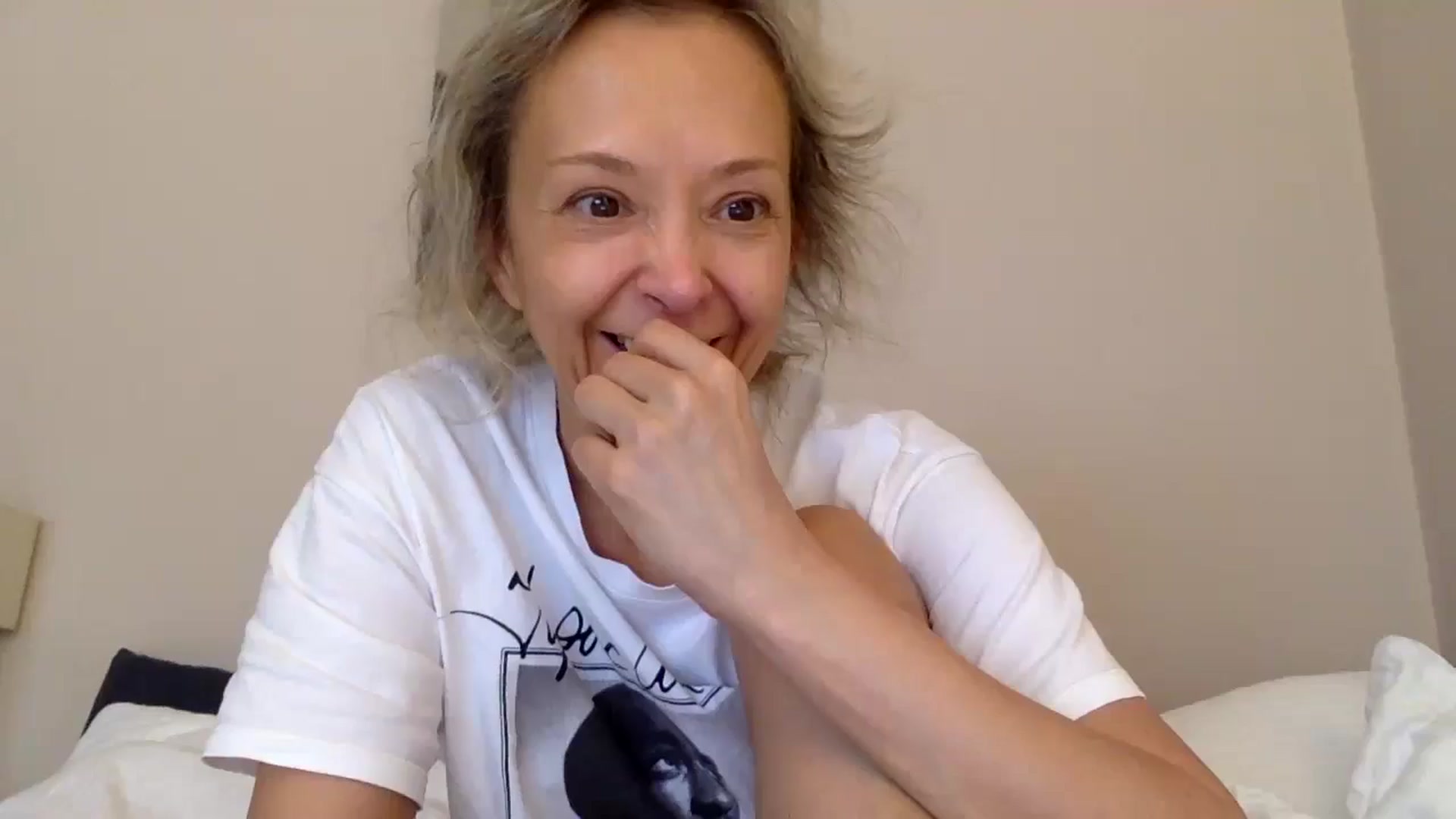 Gallery image thumbnail from Aimee_Angel's myfreecams stream on, 05/02/2025, 15:50 image 7 of 20