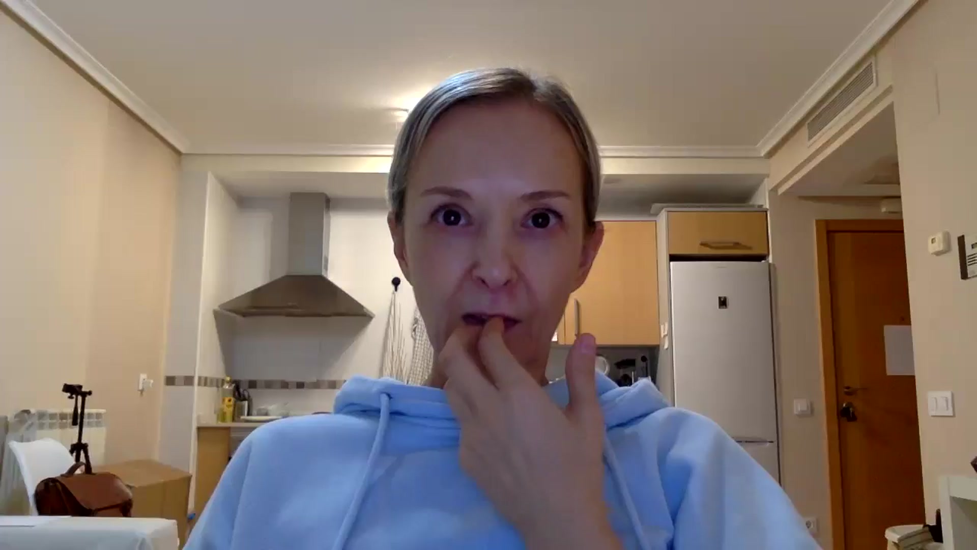Gallery image thumbnail from Aimee_Angel's myfreecams stream on, 05/16/2025, 22:15 image 1 of 20