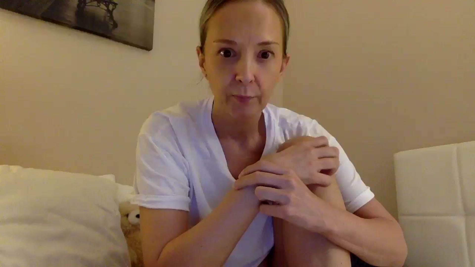Gallery image thumbnail from Aimee_Angel's myfreecams stream on, 06/17/2025, 21:05 image 16 of 20