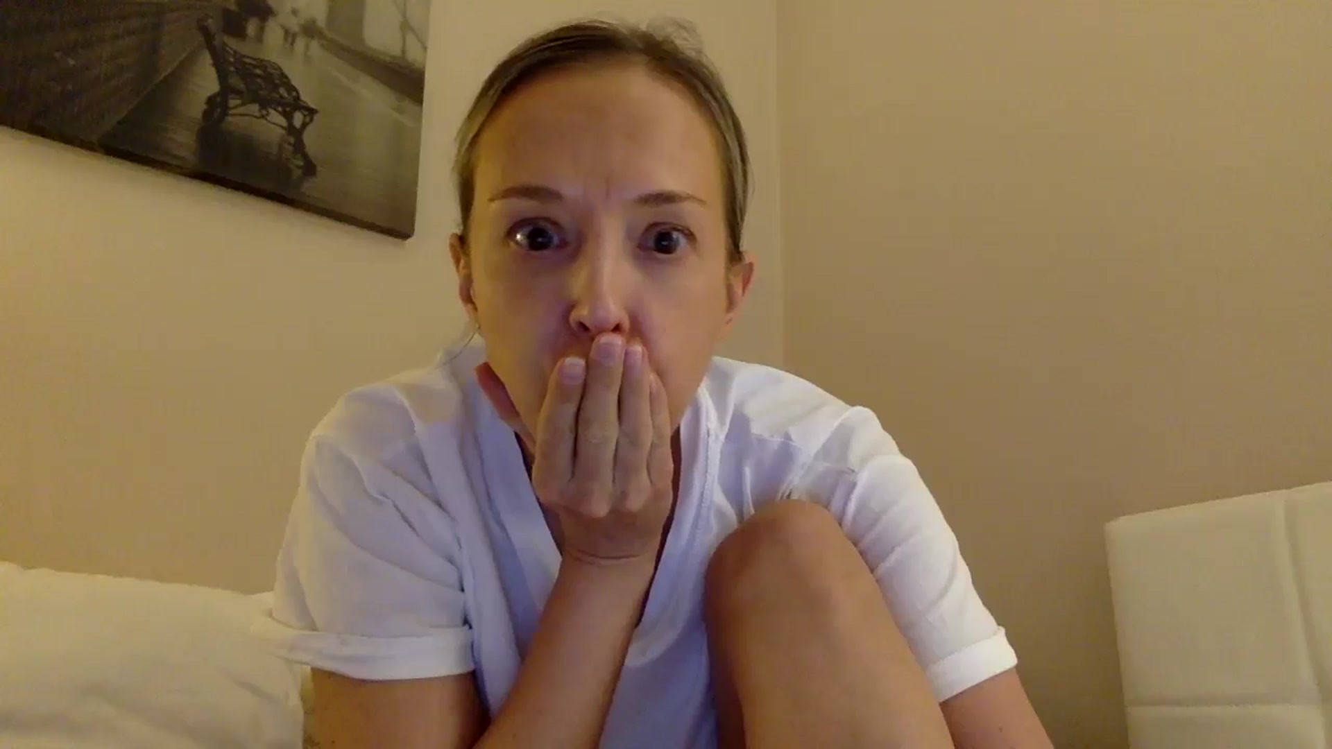 Gallery image thumbnail from Aimee_Angel's myfreecams stream on, 06/17/2025, 21:05 image 17 of 20