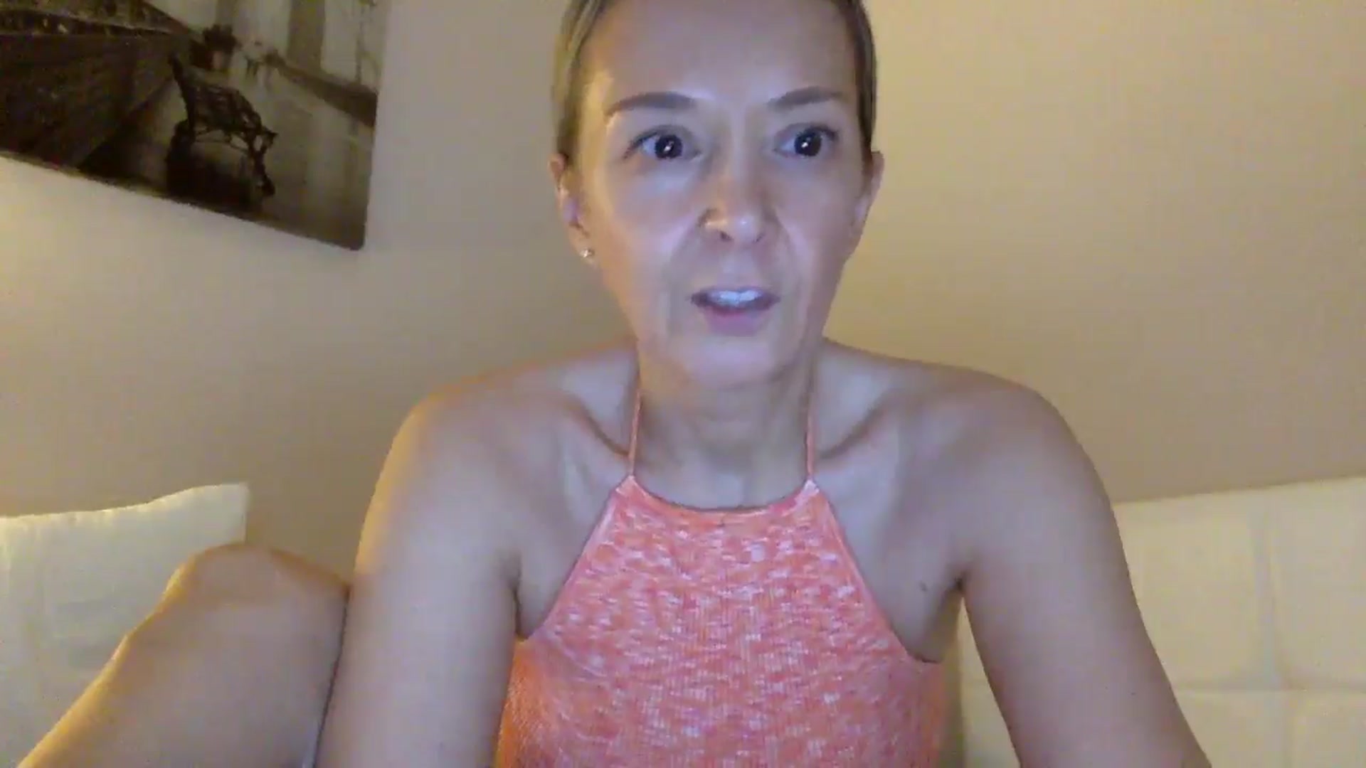Gallery image thumbnail from Aimee_Angel's myfreecams stream on, 06/18/2025, 19:05 image 13 of 20