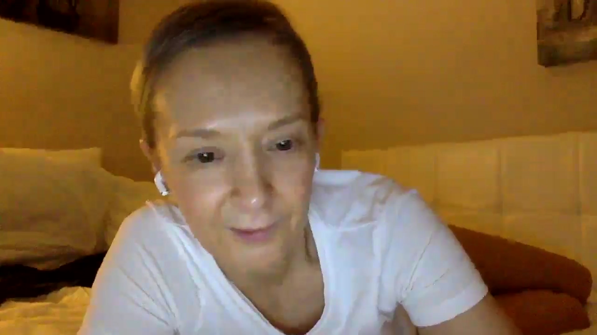 Gallery image thumbnail from Aimee_Angel's myfreecams stream on, 06/29/2025, 19:12 image 5 of 20