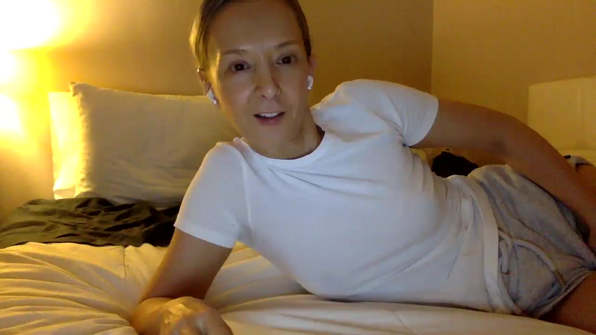 Gallery image thumbnail from Aimee_Angel's myfreecams stream on, 06/29/2025, 19:12 image 14 of 20
