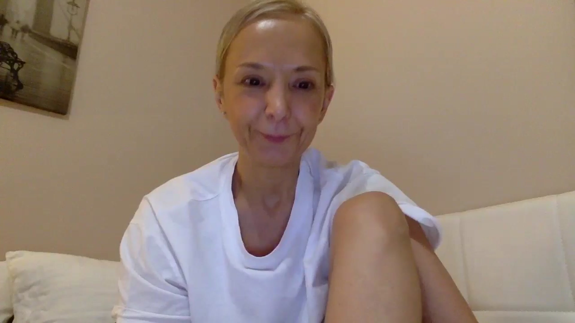 Gallery image thumbnail from Aimee_Angel's myfreecams stream on, 07/02/2025, 23:50 image 7 of 20