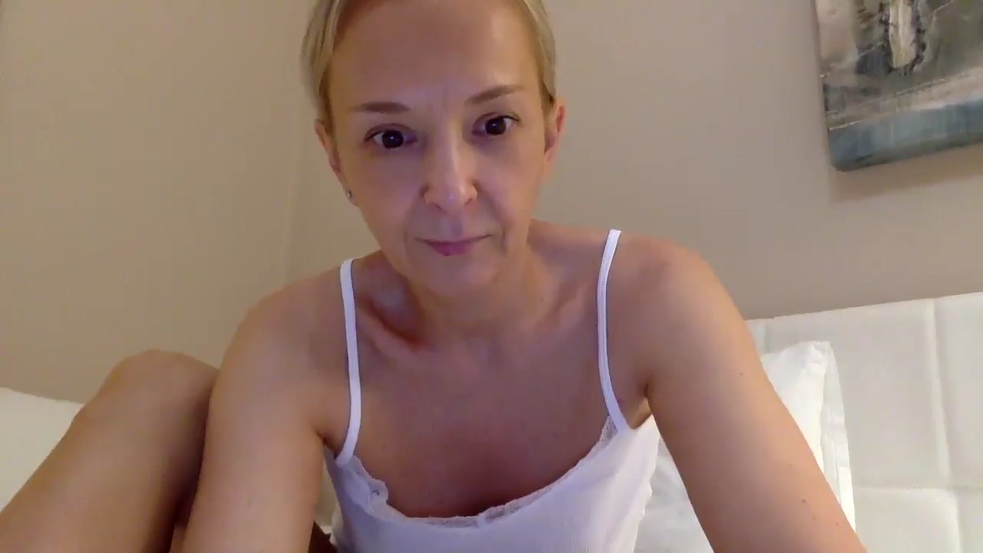 Gallery image thumbnail from Aimee_Angel's myfreecams stream on, 07/13/2025, 21:24 image 20 of 20