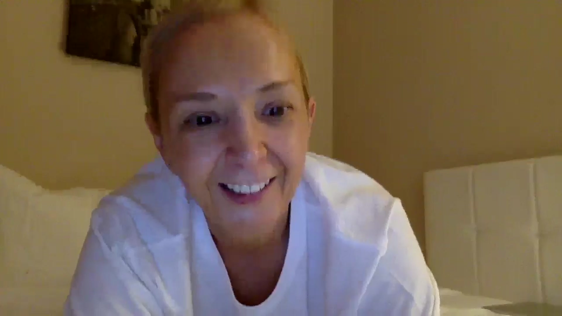 Gallery image thumbnail from Aimee_Angel's myfreecams stream on, 07/14/2025, 20:10 image 6 of 20