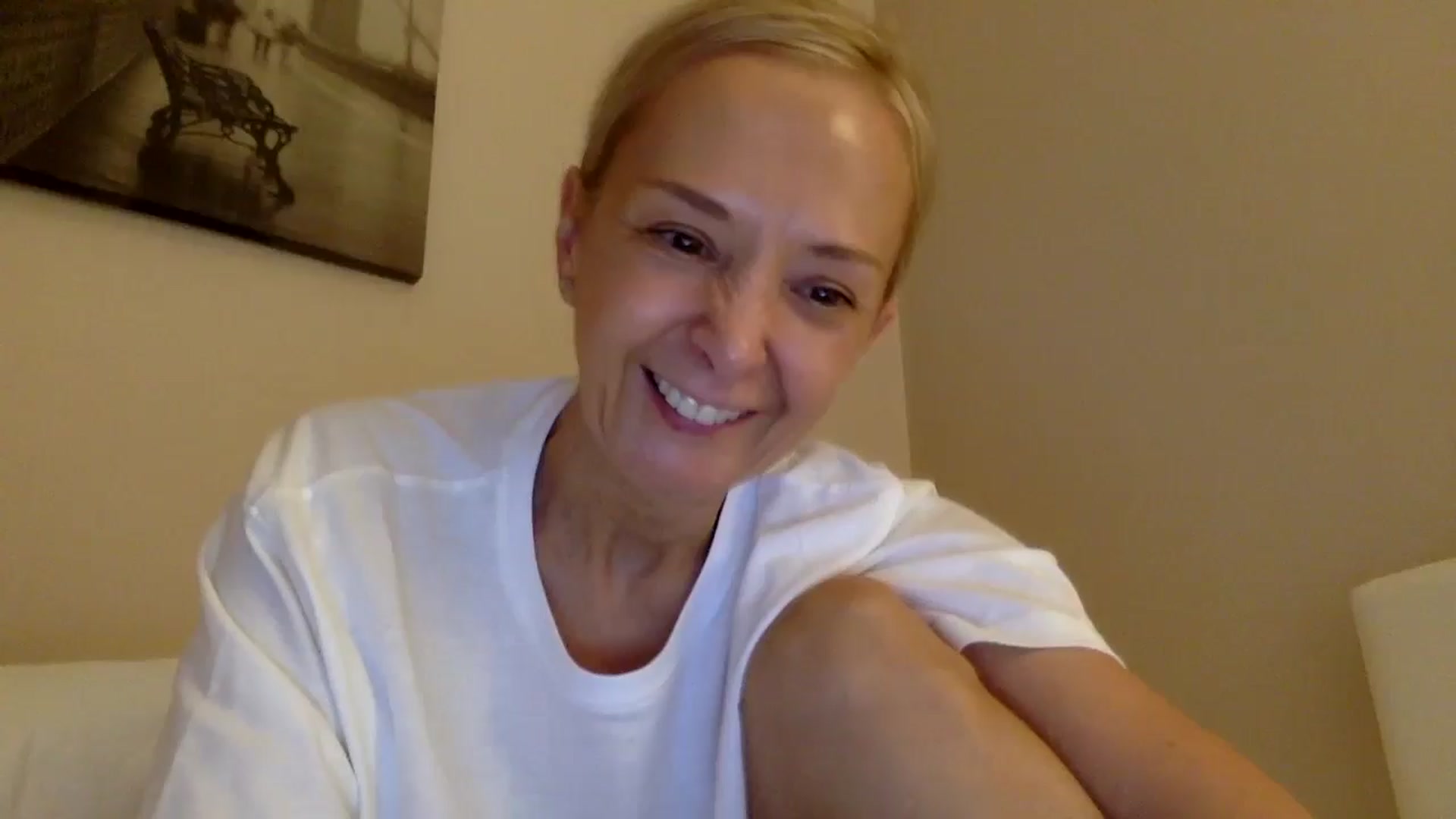Gallery image thumbnail from Aimee_Angel's myfreecams stream on, 07/14/2025, 20:10 image 1 of 20
