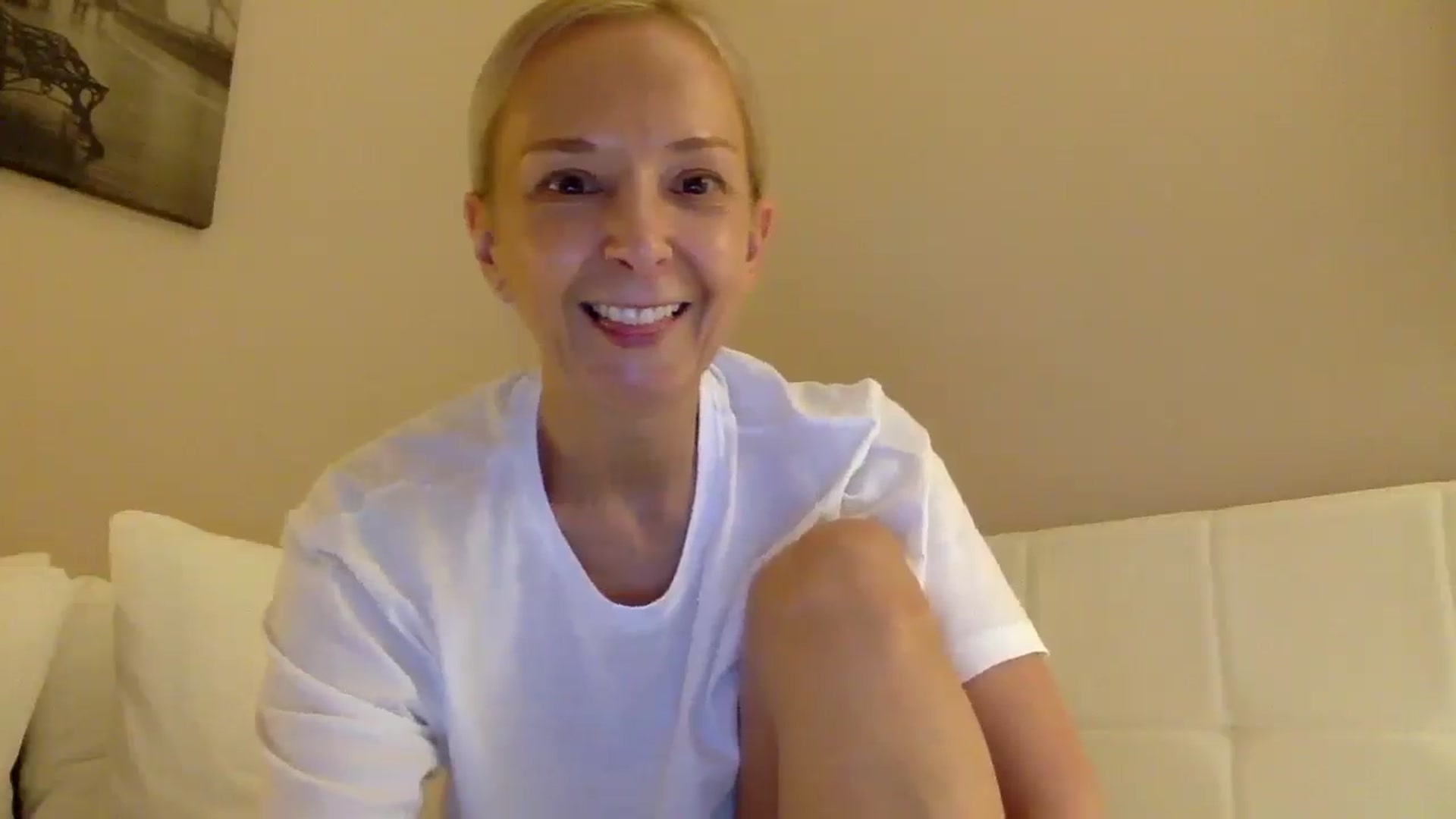 Gallery image thumbnail from Aimee_Angel's myfreecams stream on, 07/14/2025, 22:06 image 8 of 20