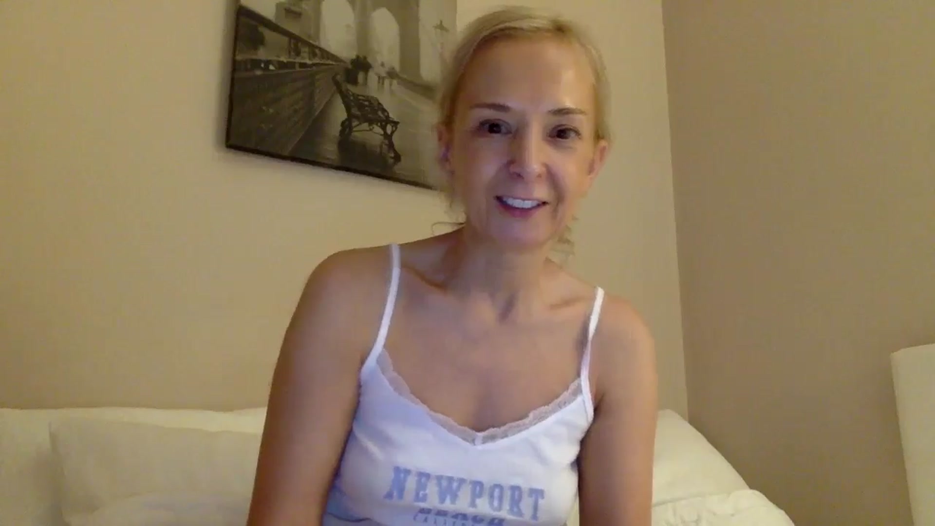 Gallery image thumbnail from Aimee_Angel's myfreecams stream on, 07/18/2025, 18:29 image 13 of 20