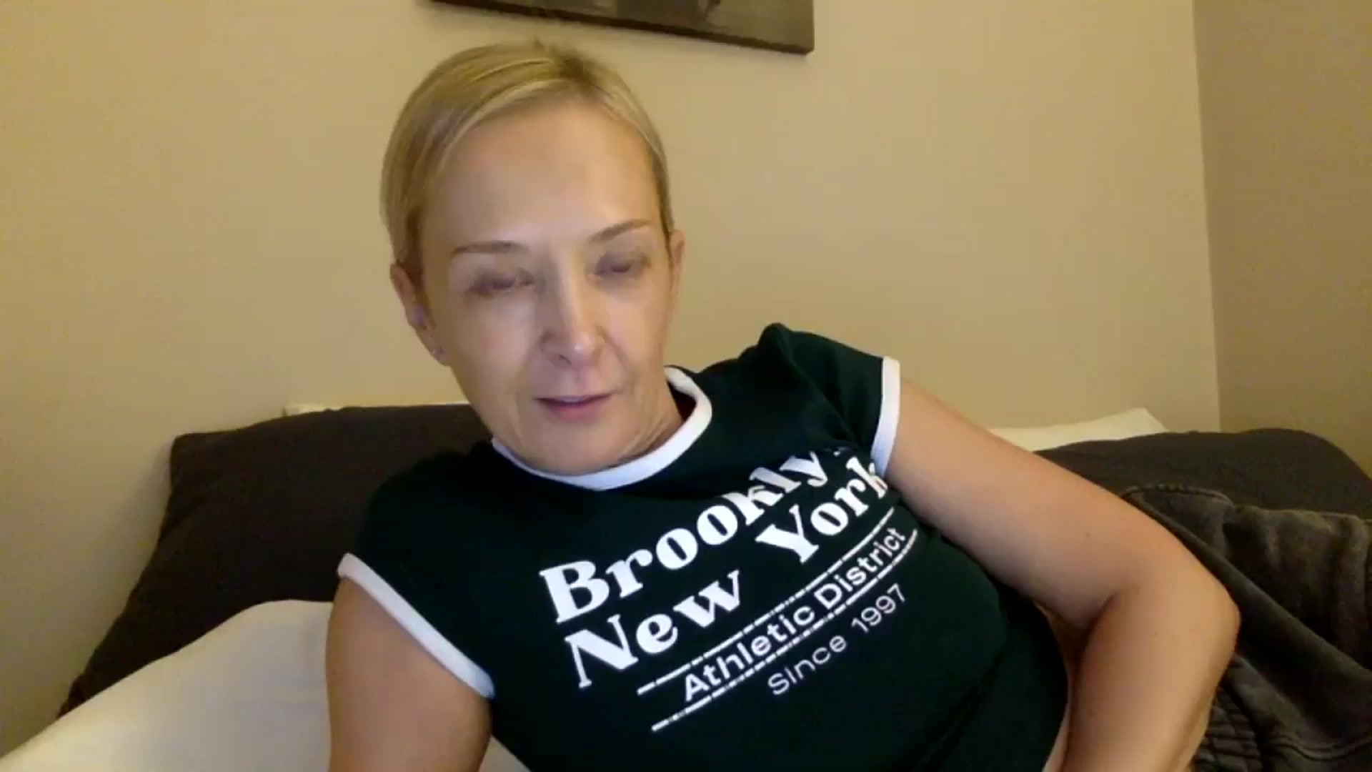 Gallery image thumbnail from Aimee_Angel's myfreecams stream on, 08/20/2025, 20:59 image 17 of 20