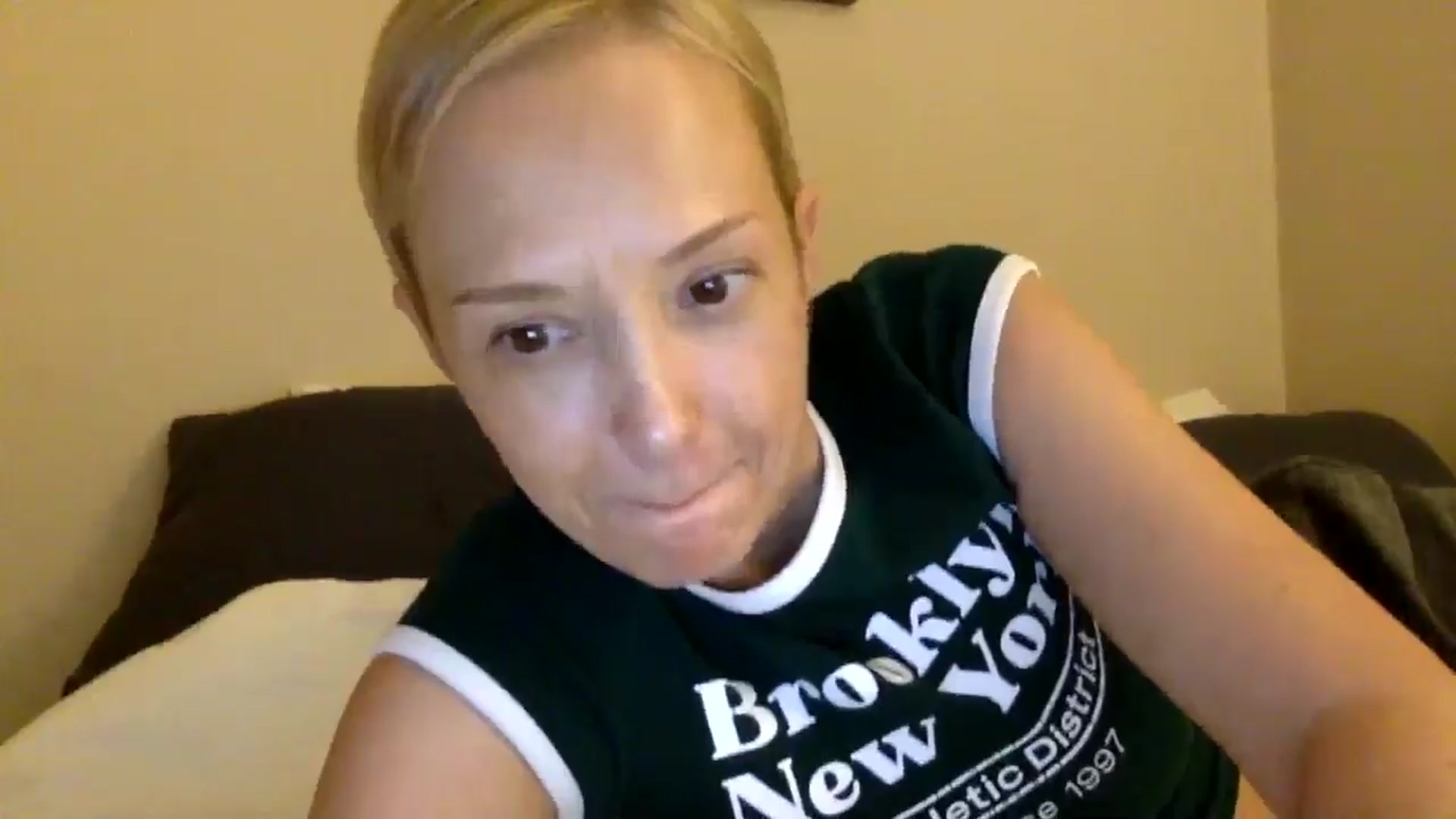 Gallery image thumbnail from Aimee_Angel's myfreecams stream on, 08/20/2025, 20:59 image 16 of 20
