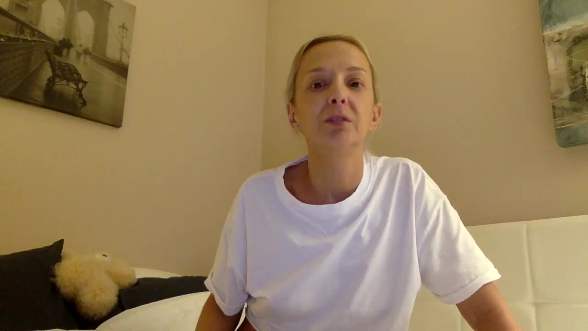 Gallery image thumbnail from Aimee_Angel's myfreecams stream on, 08/22/2025, 21:51 image 19 of 20