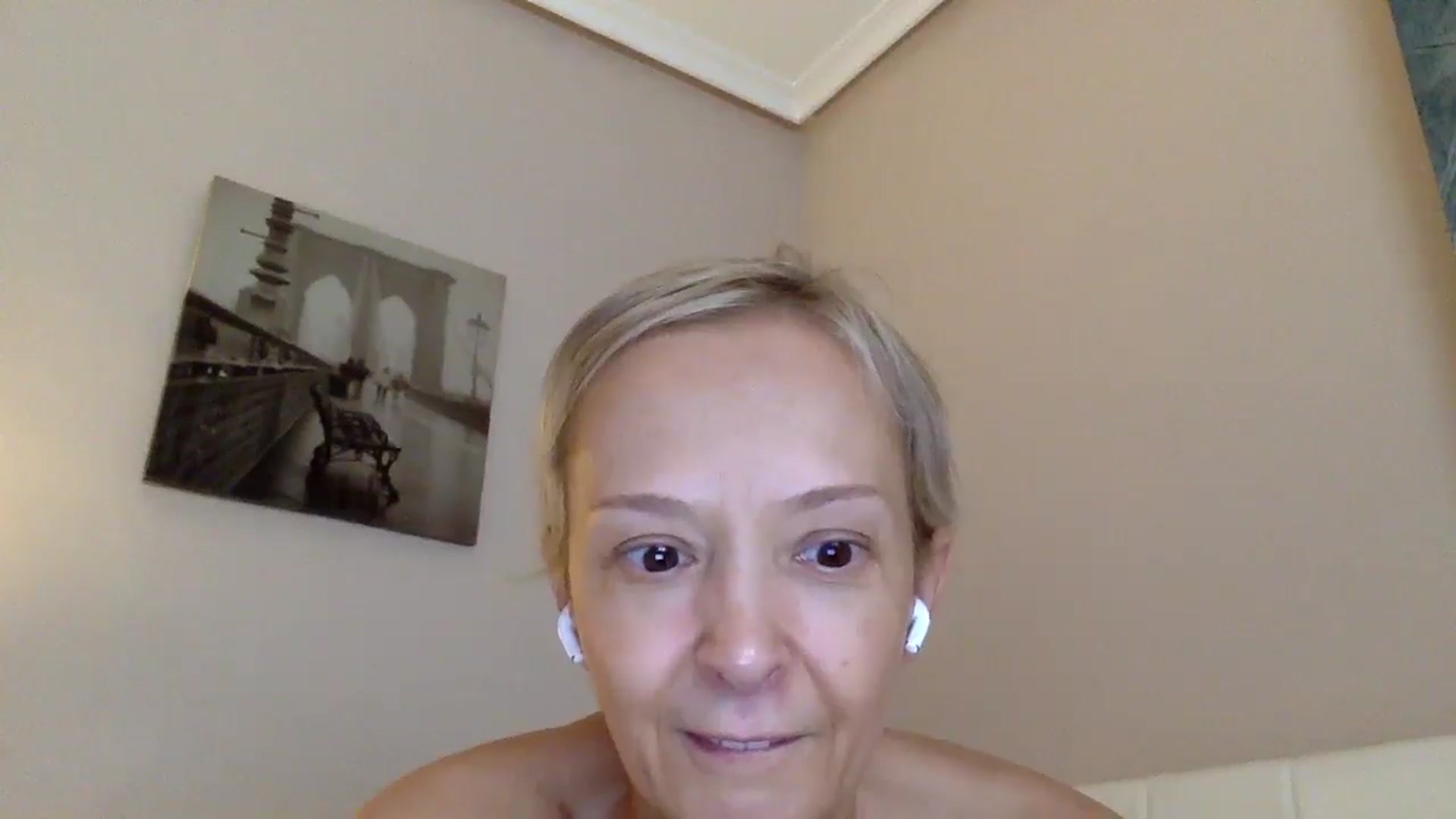 Gallery image thumbnail from Aimee_Angel's myfreecams stream on, 08/23/2025, 14:11 image 2 of 20