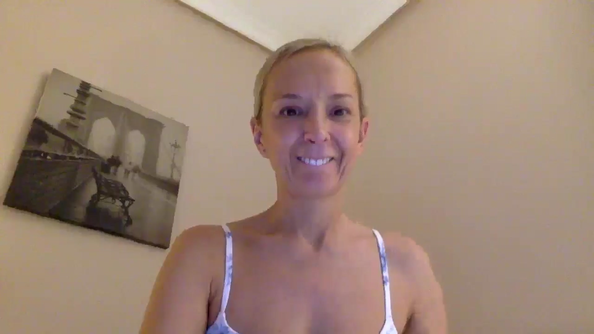 Gallery image thumbnail from Aimee_Angel's myfreecams stream on, 08/30/2025, 20:22 image 12 of 20