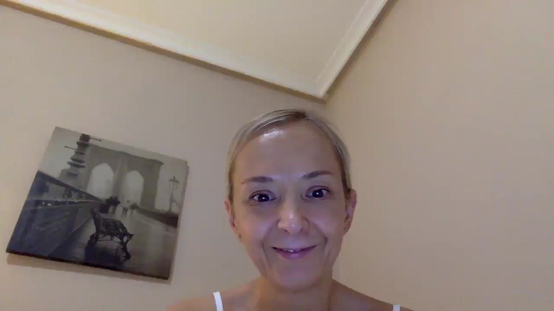 Gallery image thumbnail from Aimee_Angel's myfreecams stream on, 09/03/2025, 20:07 image 15 of 20
