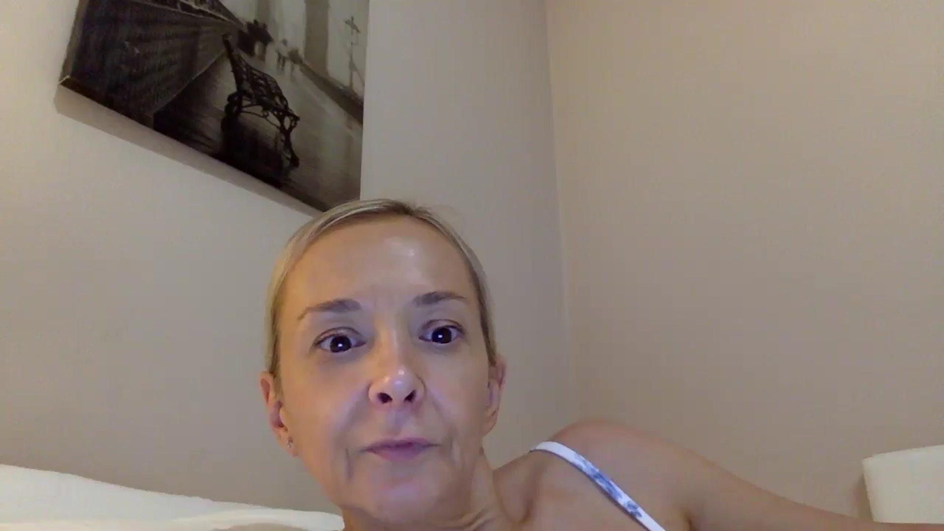 Gallery image thumbnail from Aimee_Angel's myfreecams stream on, 09/03/2025, 20:07 image 7 of 20