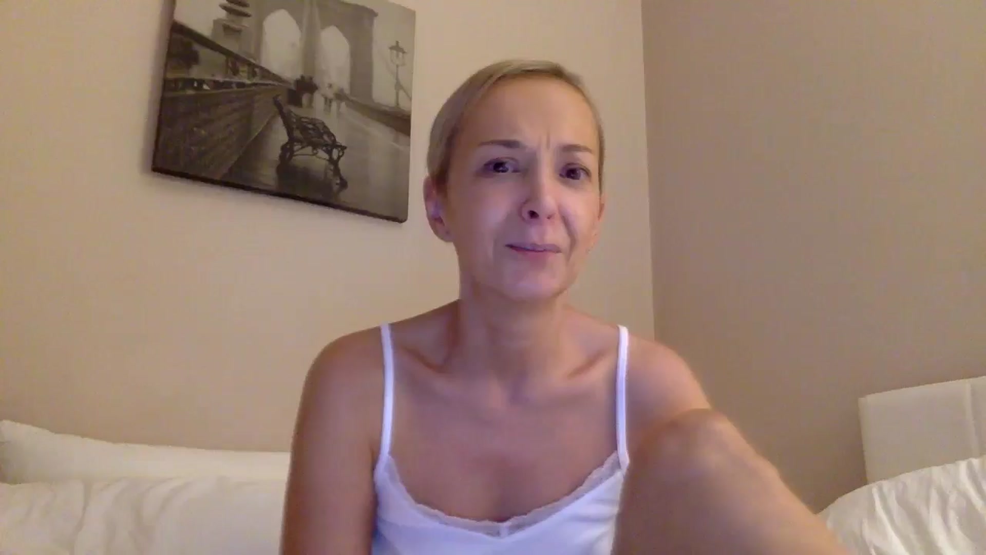 Gallery image thumbnail from Aimee_Angel's myfreecams stream on, 09/05/2025, 18:56 image 14 of 20