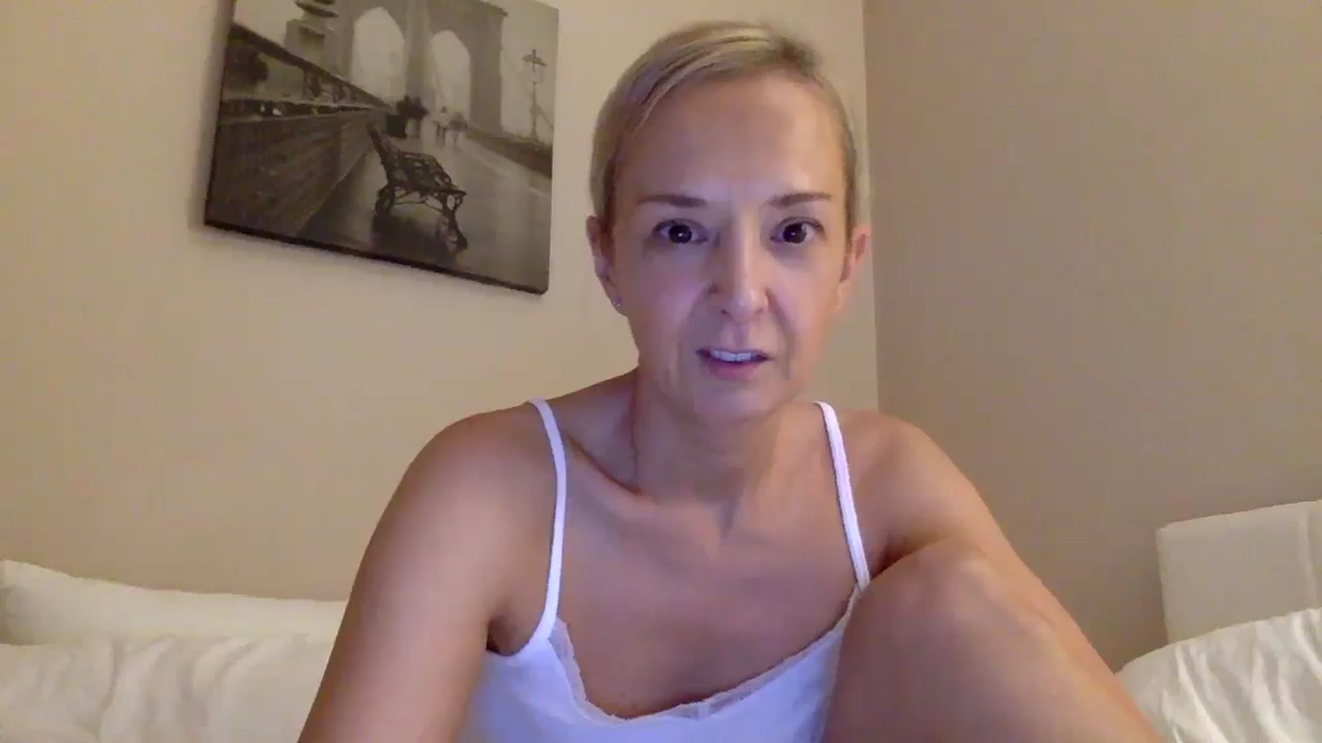 Gallery image thumbnail from Aimee_Angel's myfreecams stream on, 09/05/2025, 18:56 image 20 of 20