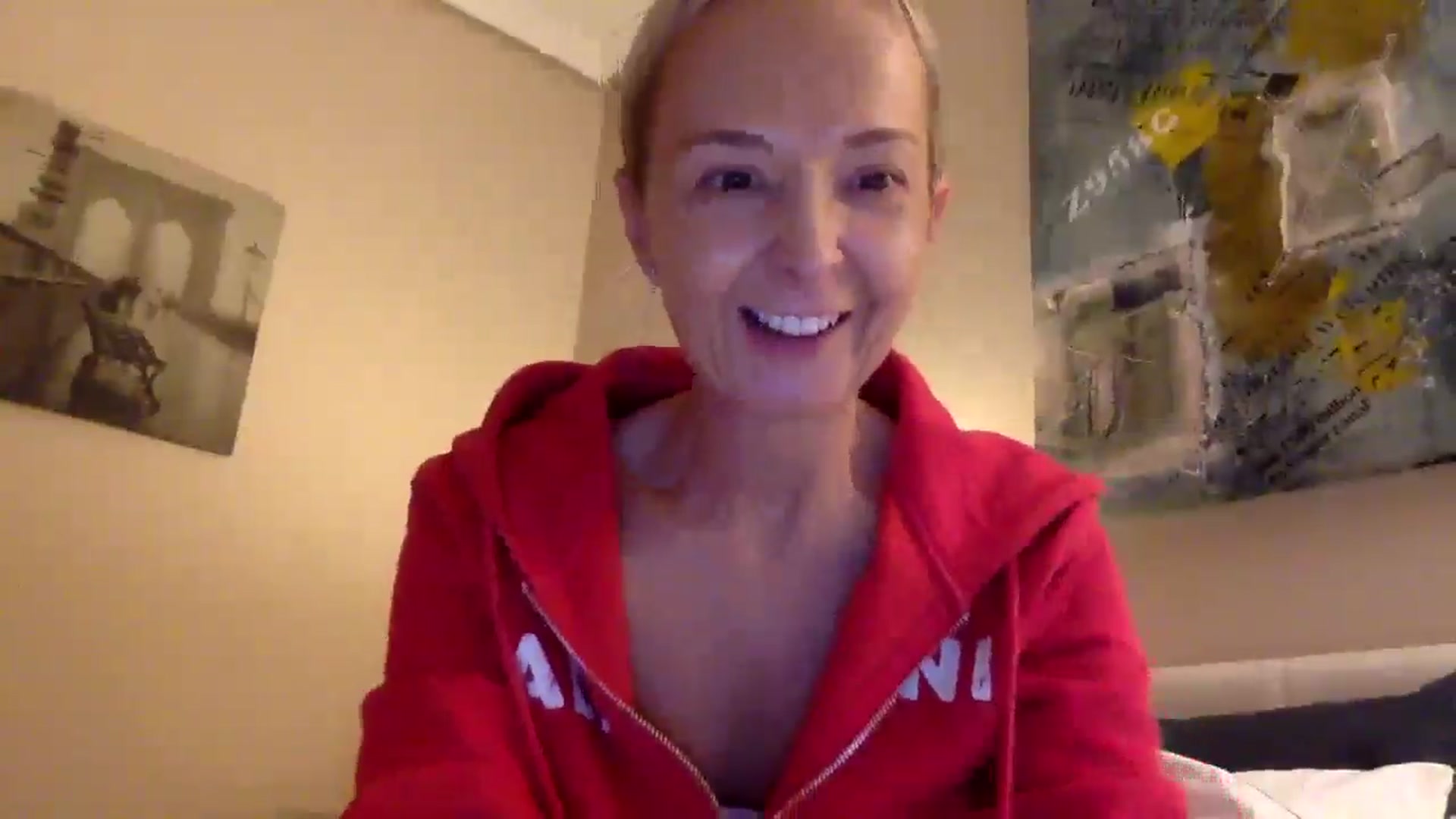Gallery image thumbnail from Aimee_Angel's myfreecams stream on, 11/01/2025, 18:43 image 11 of 20