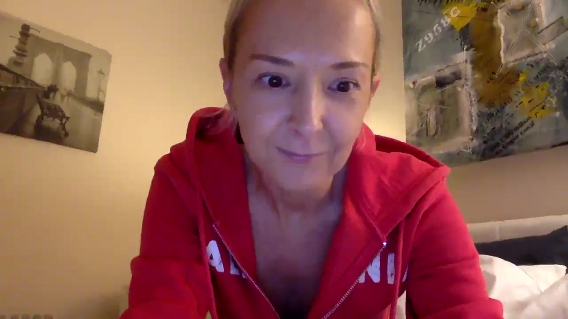 Gallery image thumbnail from Aimee_Angel's myfreecams stream on, 11/01/2025, 18:43 image 3 of 20