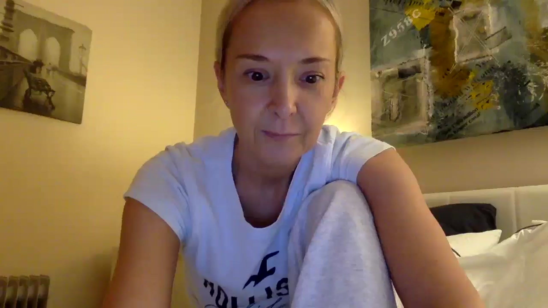 Gallery image thumbnail from Aimee_Angel's myfreecams stream on, 11/09/2025, 17:51 image 9 of 20