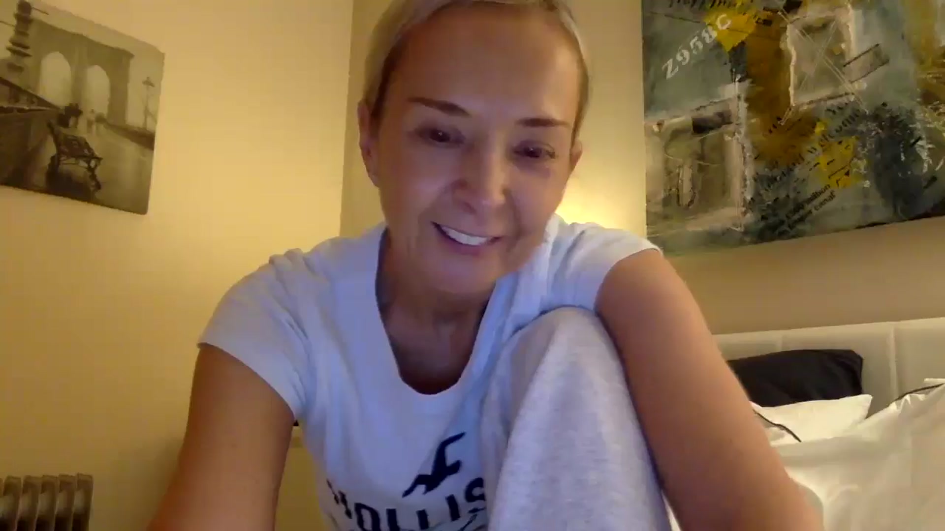 Gallery image thumbnail from Aimee_Angel's myfreecams stream on, 11/09/2025, 17:51 image 8 of 20