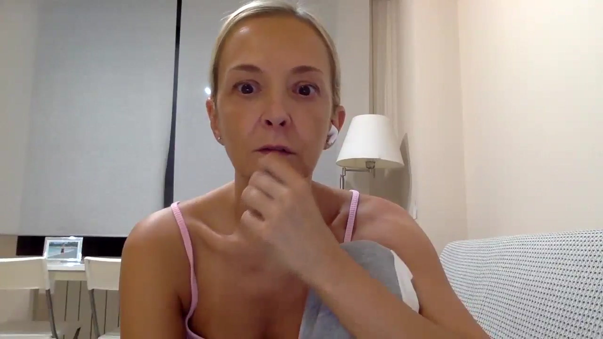 Gallery image thumbnail from Aimeee555's myfreecams stream on, 09/25/2023, 18:41 image 19 of 20